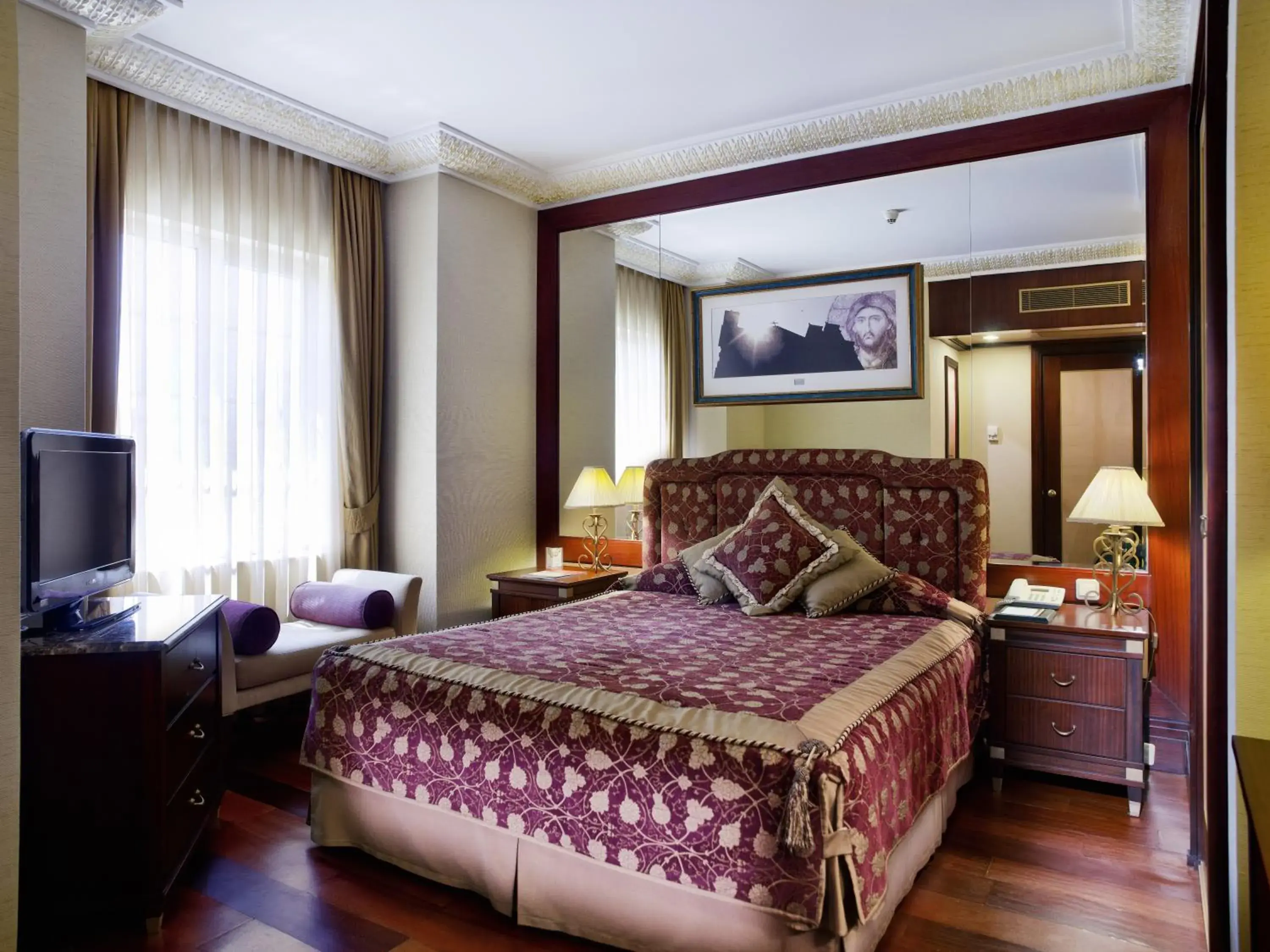 Bedroom, Bed in Eresin Hotels Sultanahmet - Boutique Class