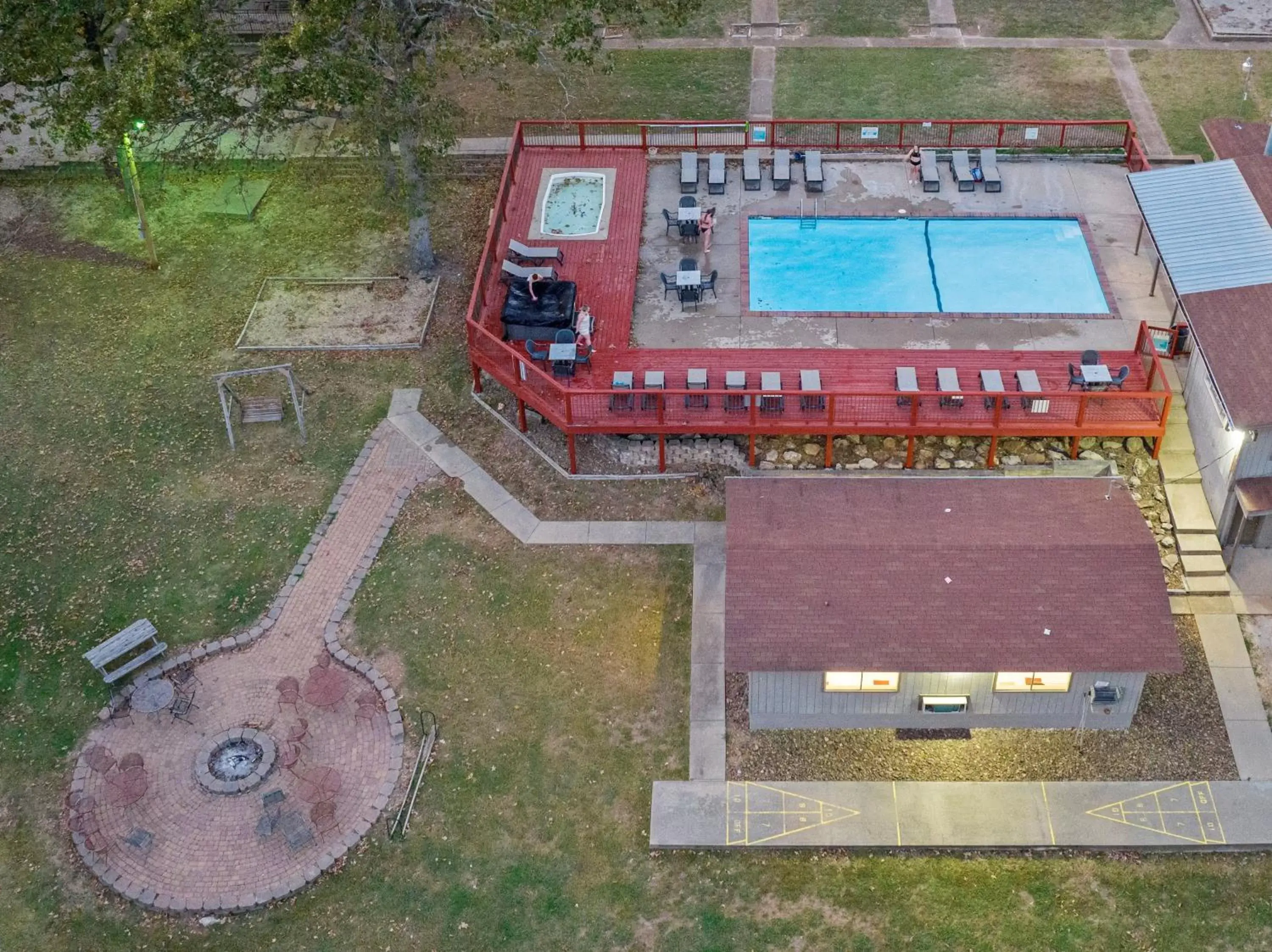 Swimming pool in Table Rock Resorts at Indian Point Swimming pool in Table Rock Resorts at Indian Point