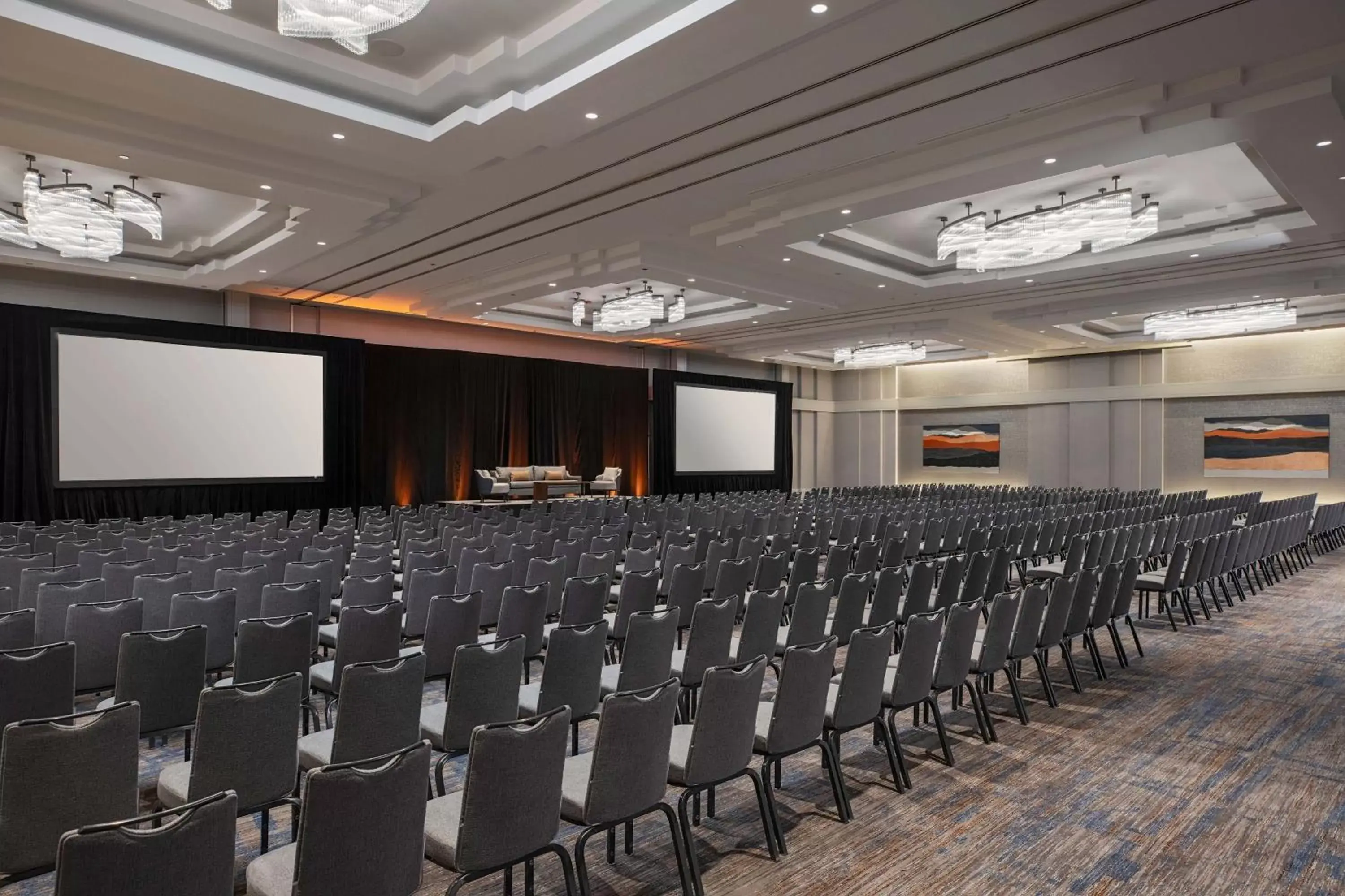 Meeting/conference room in The Westin Chicago River North