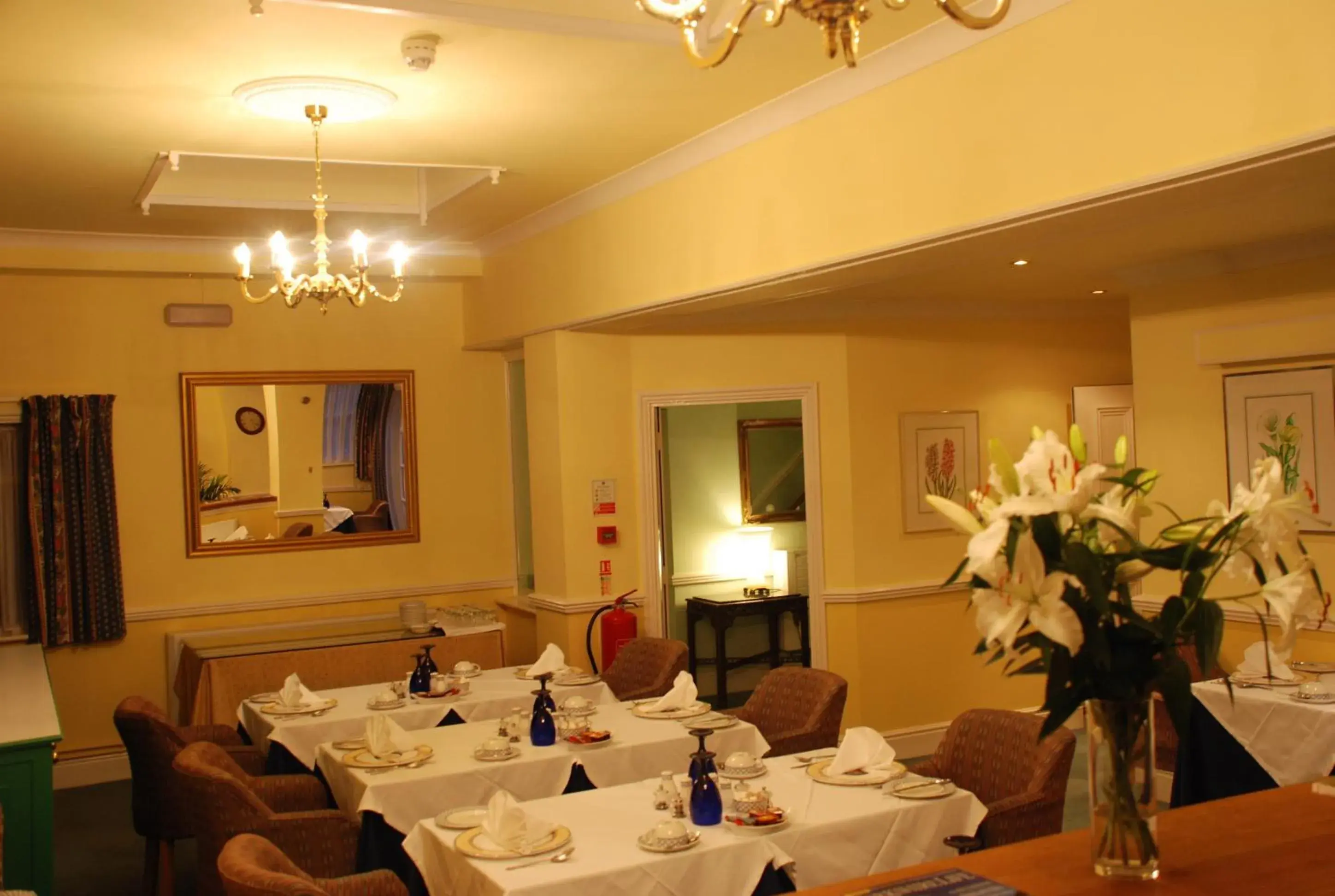 Restaurant/Places to Eat in Beech House Hotel