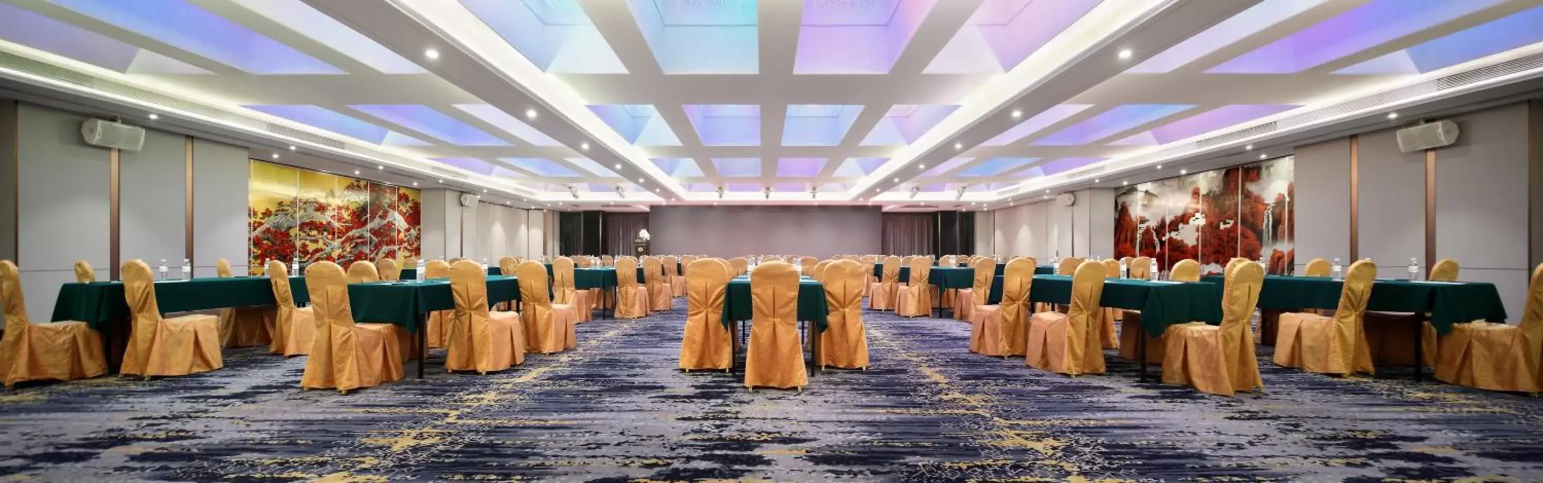 Business facilities in Asia International Hotel Guangdong