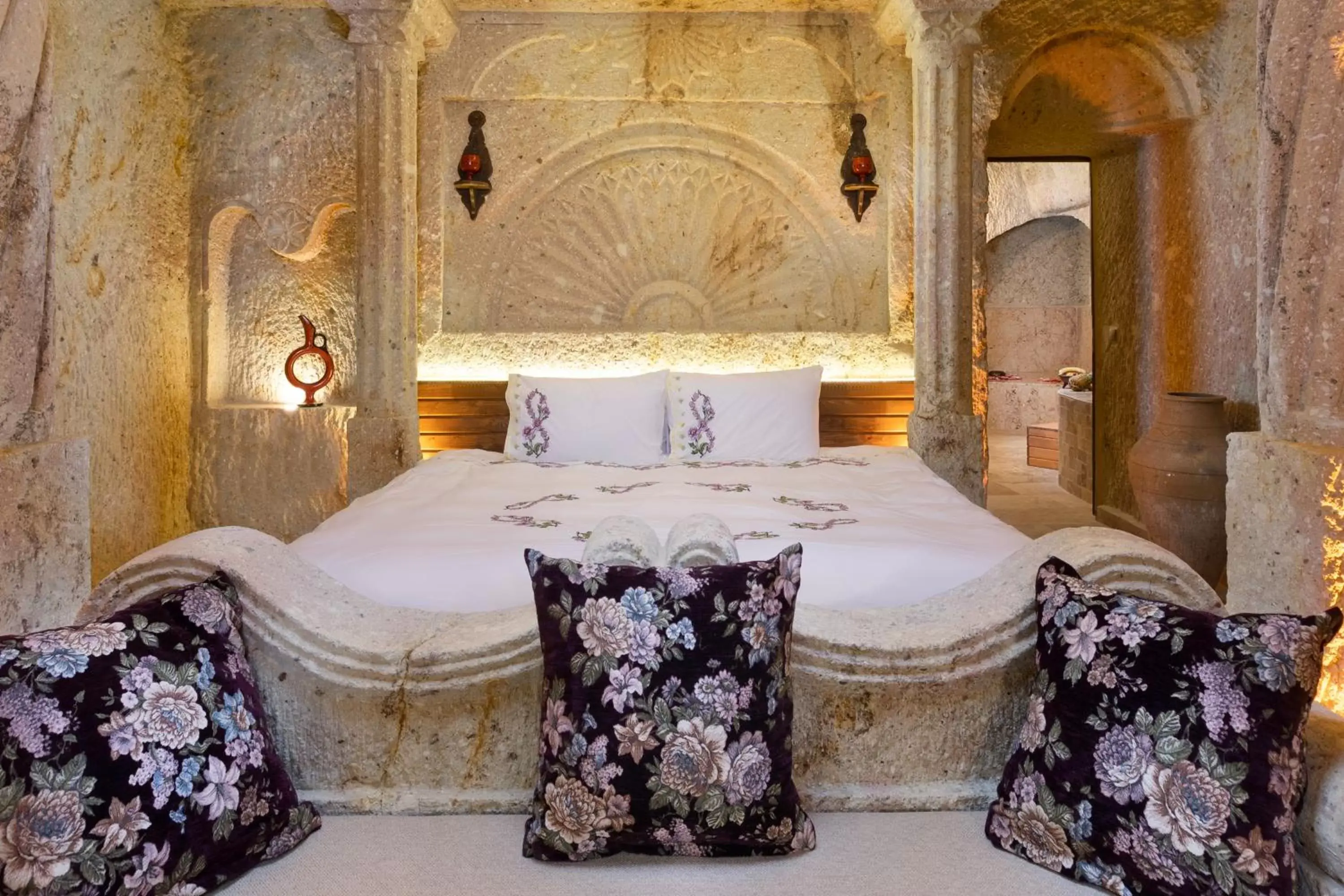 Bed in Kayata Cave Suites Special Class Bed in Kayata Cave Suites Special Class