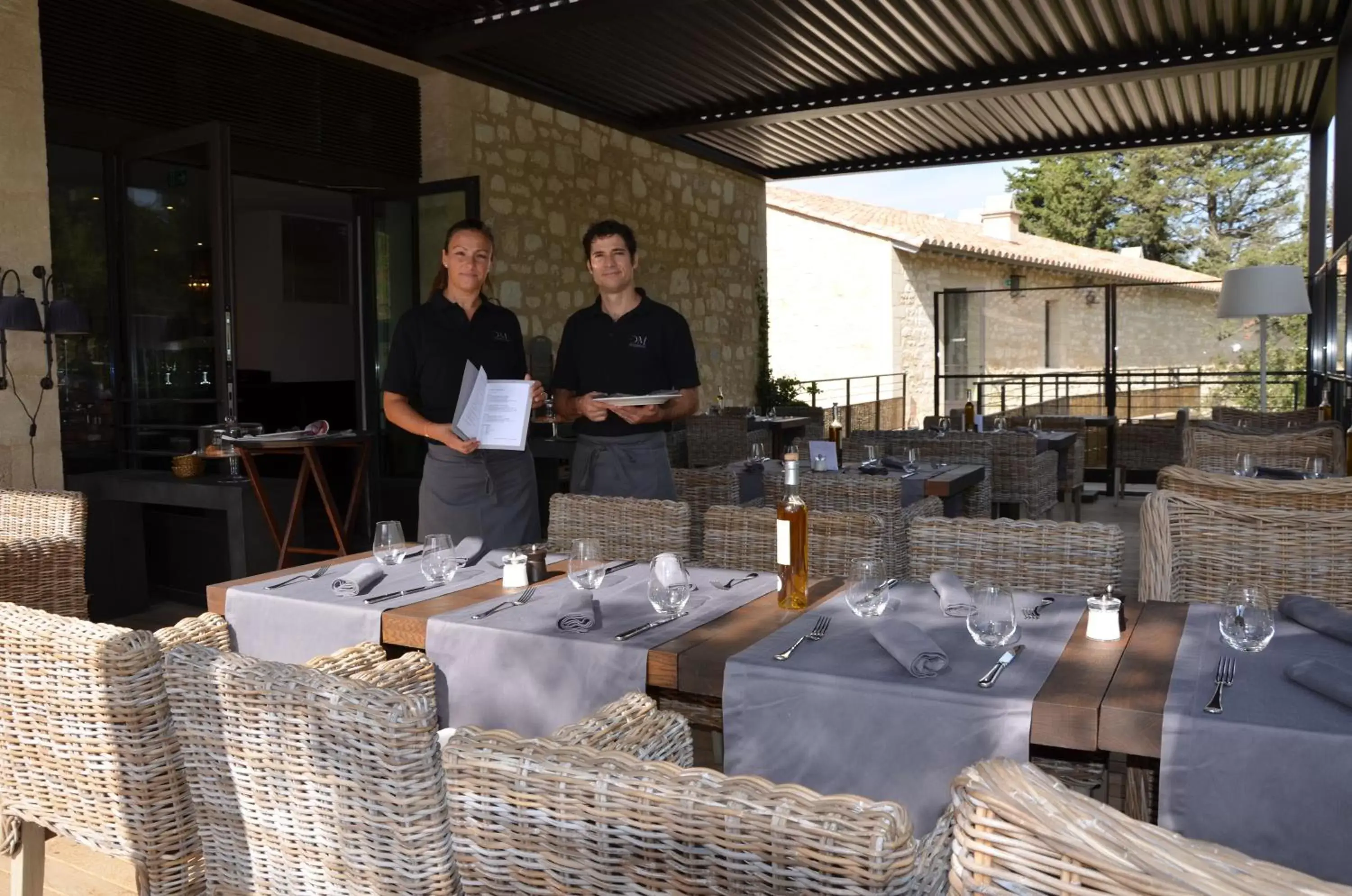 Staff, Restaurant/Places to Eat in Domaine De Manville