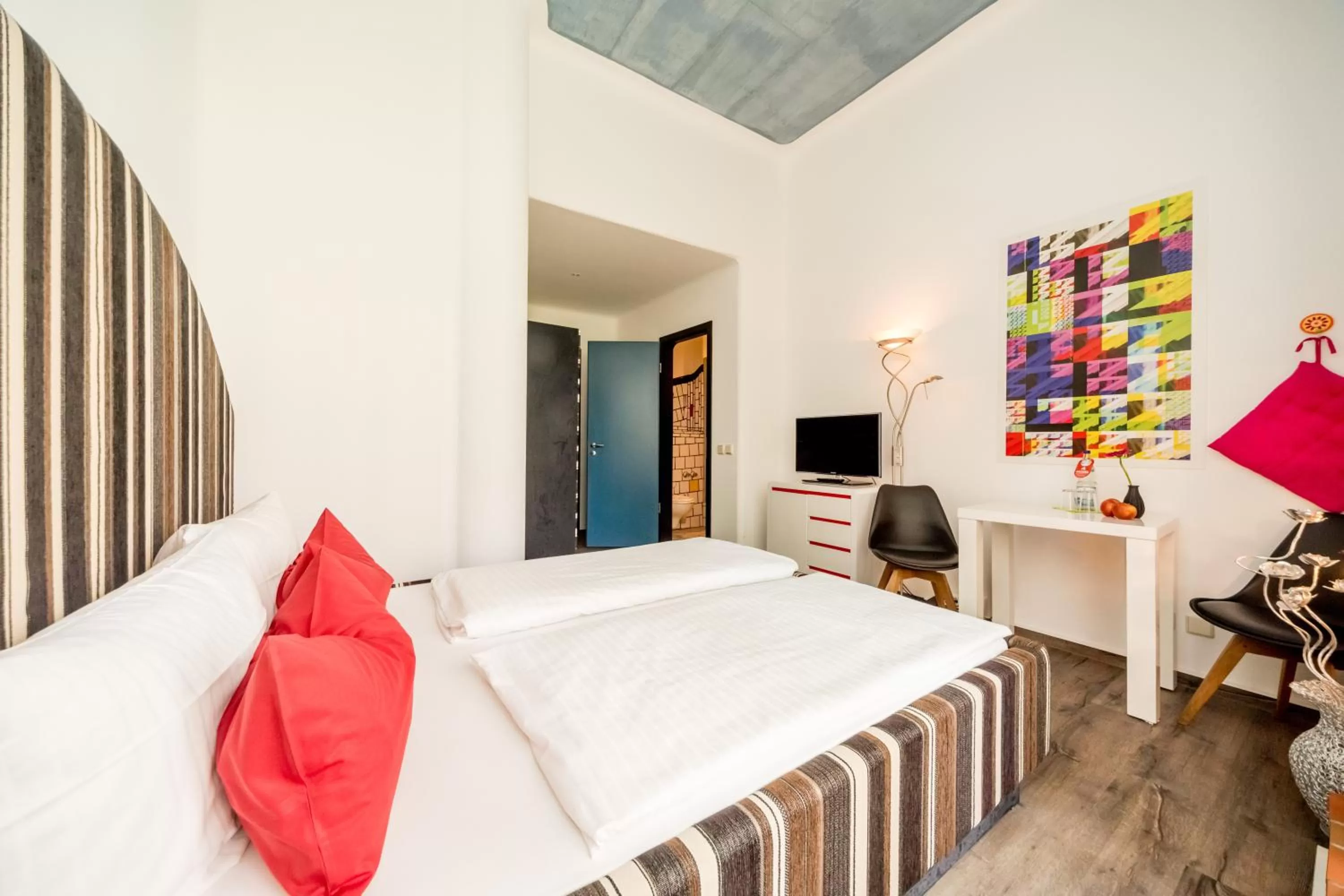 Bed in artHOTEL Magdeburg