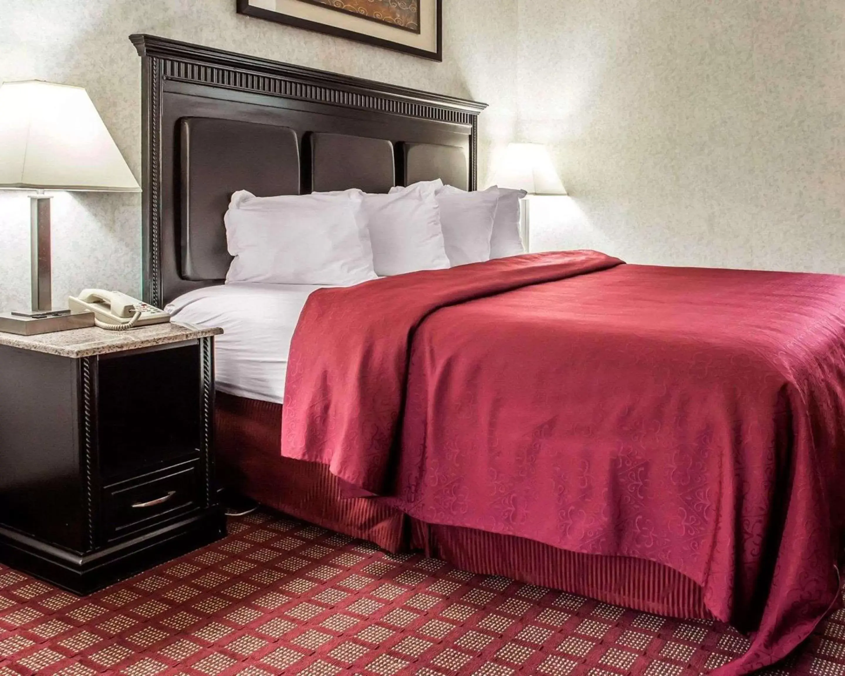 Photo of the whole room, Bed in Quality Inn & Suites North Gibsonia Photo of the whole room, Bed in Quality Inn & Suites North Gibsonia