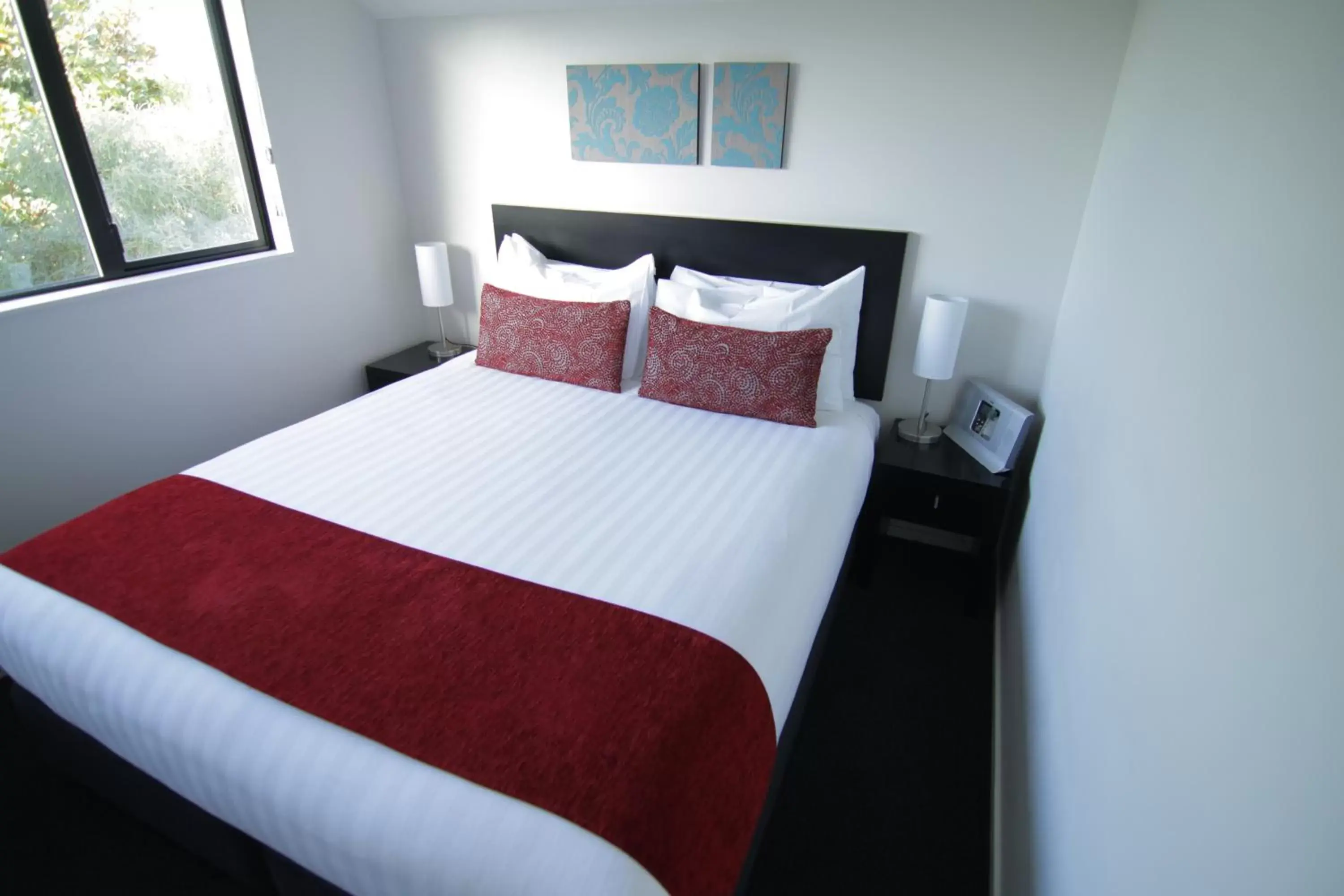 Bed in Metropolitan Motel on Riccarton