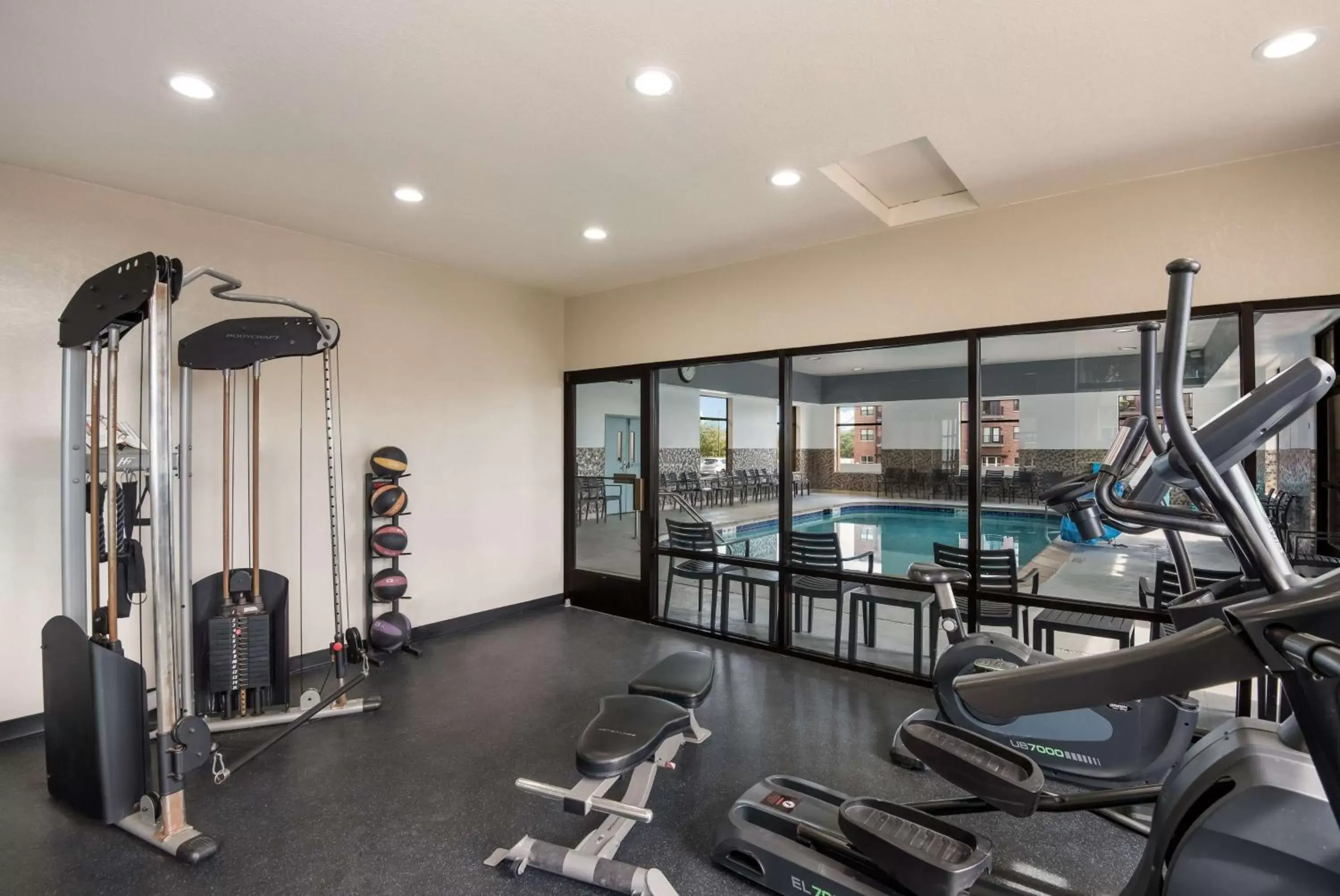 Spa and wellness centre/facilities, Fitness Center/Facilities in SureStay Plus Hotel by Best Western Coralville Iowa City