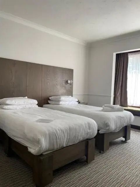 Bed in Best Western Ipswich Hotel