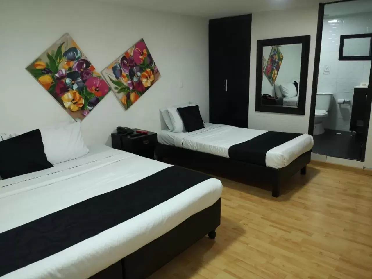 Hotel Santiago Plaza Hotel Santiago Plaza