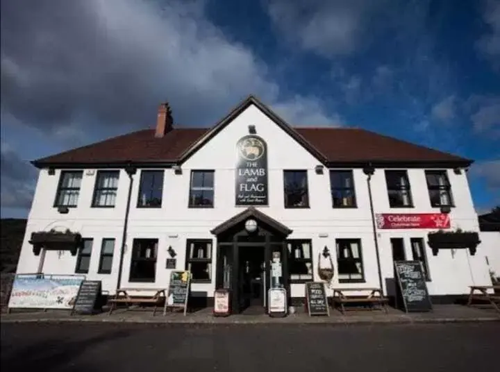 Property Building in The Lamb and Flag