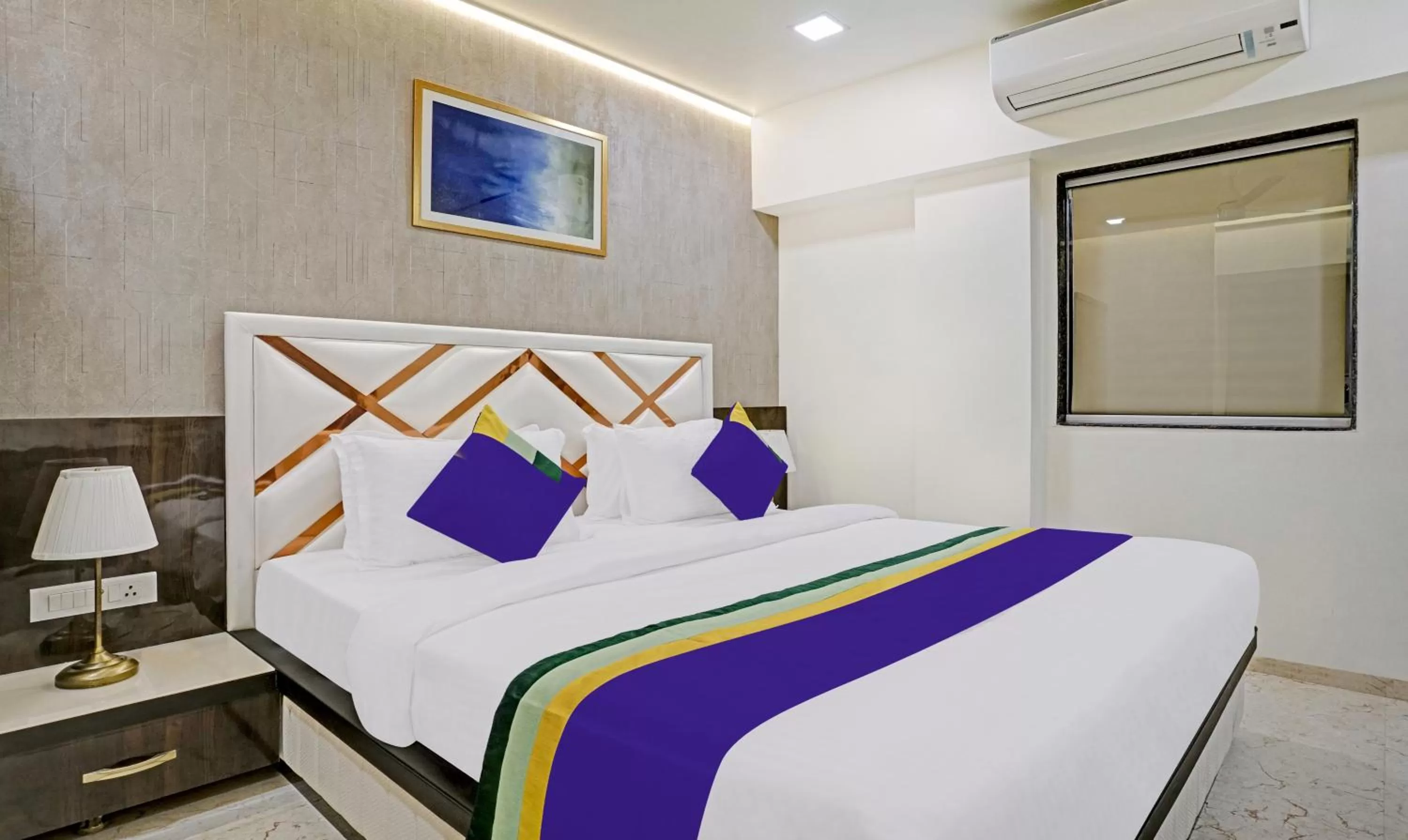 Bedroom, Bed in Treebo Premium Golden Bliss Trimurti Nagar Square