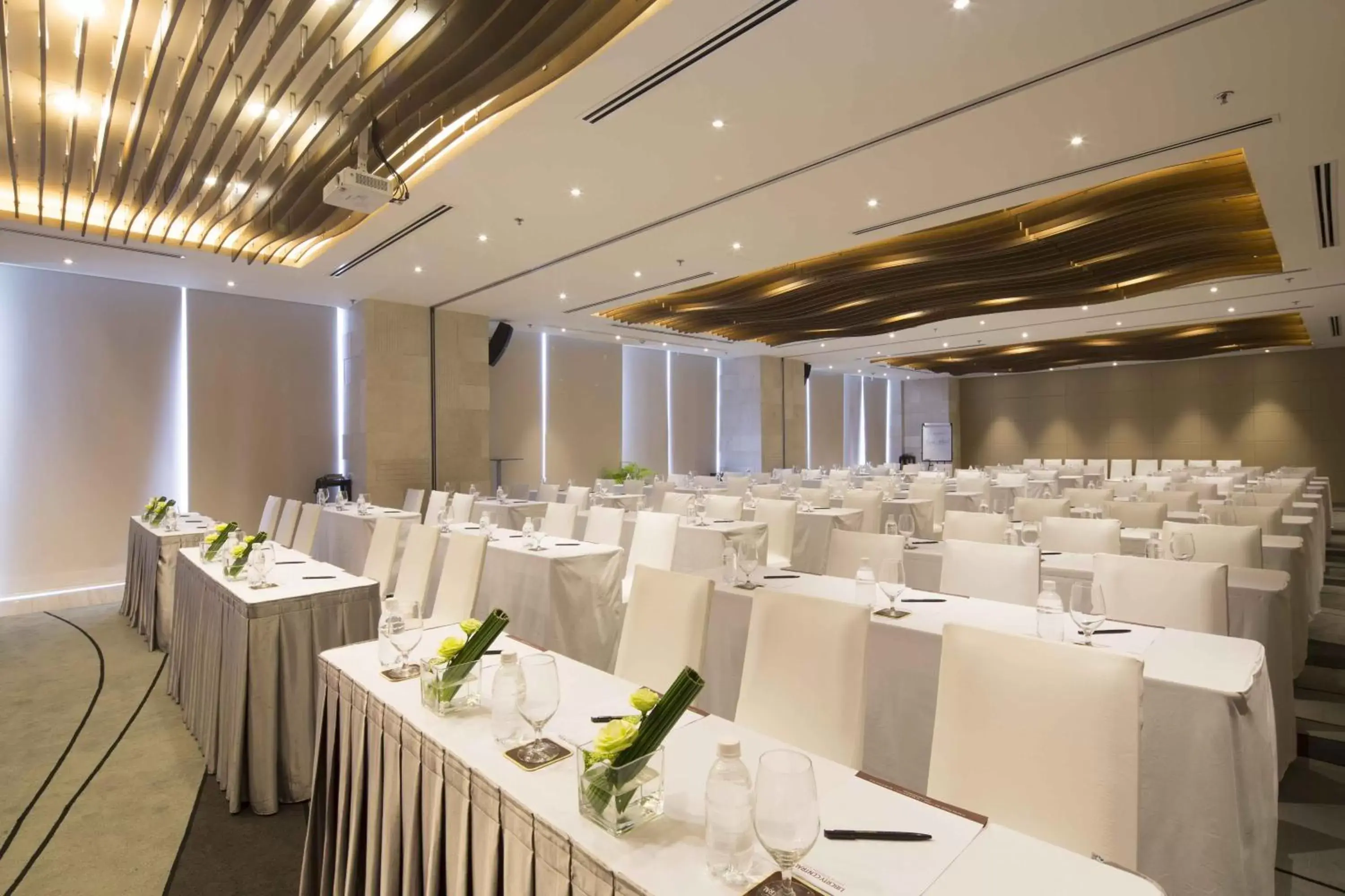 Banquet/Function facilities, Banquet Facilities in Liberty Central Saigon Riverside Hotel