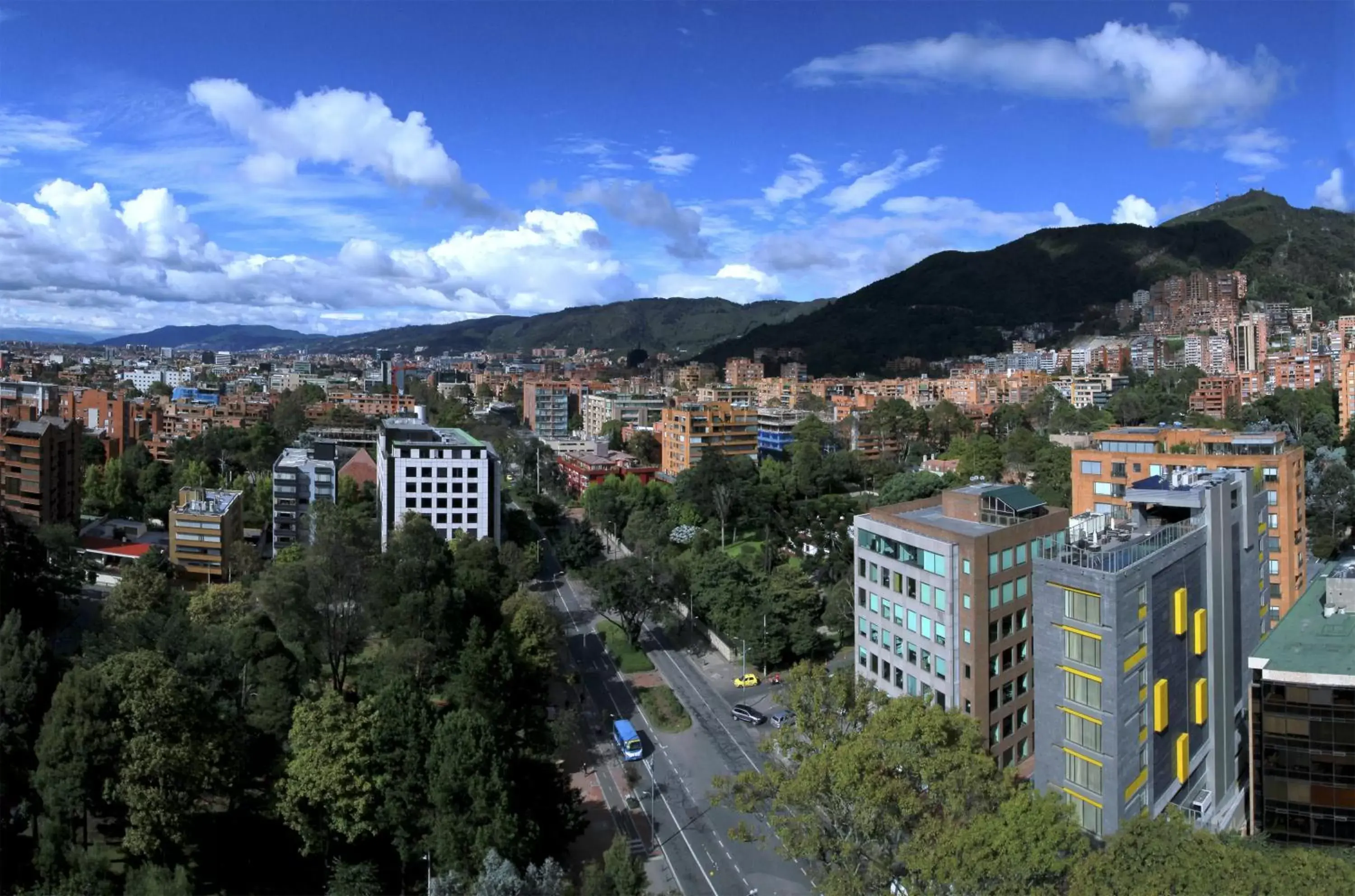 Neighbourhood, Bird's-eye View in BOG Hotel