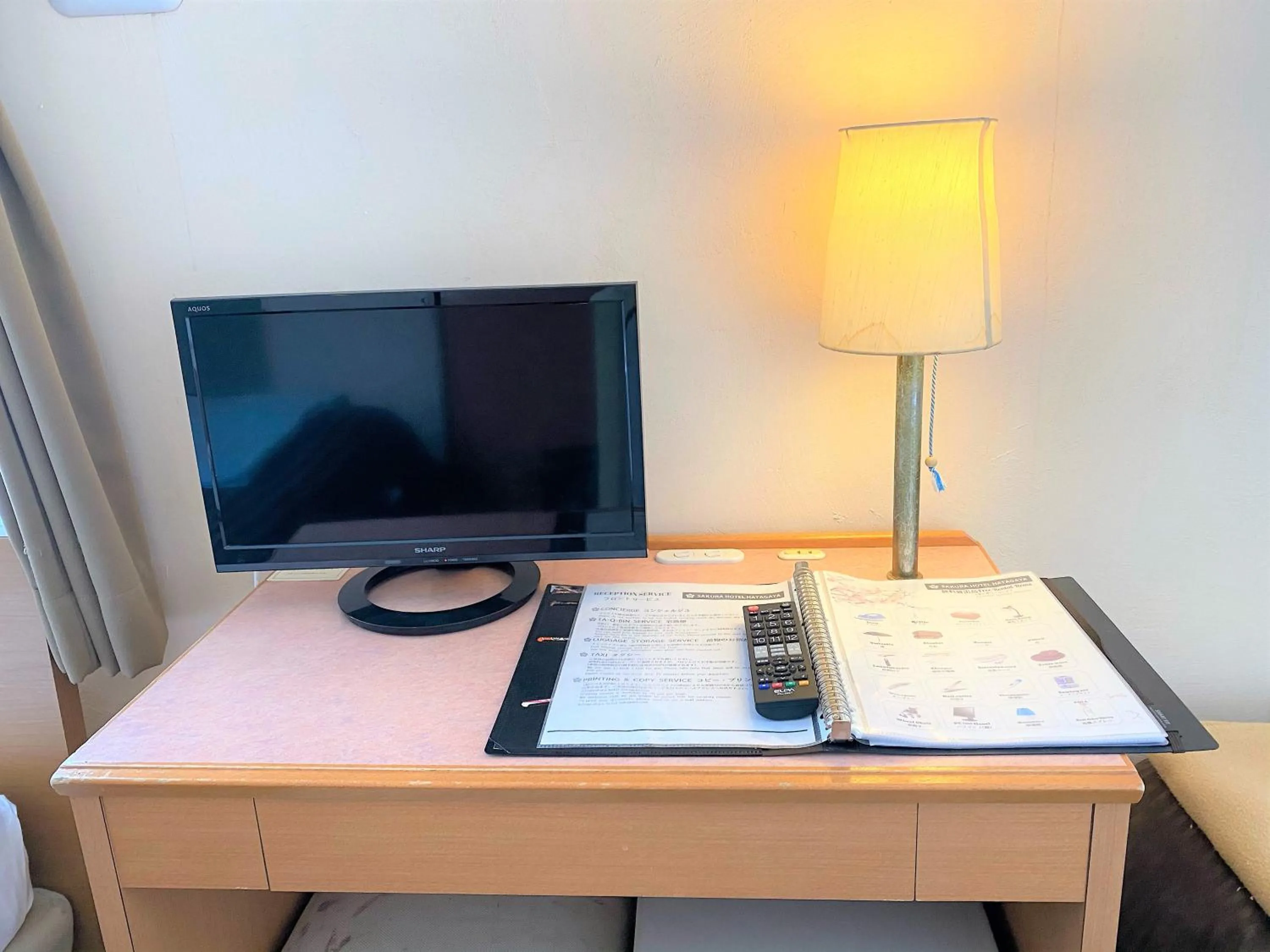 TV and multimedia in Sakura Hotel Hatagaya