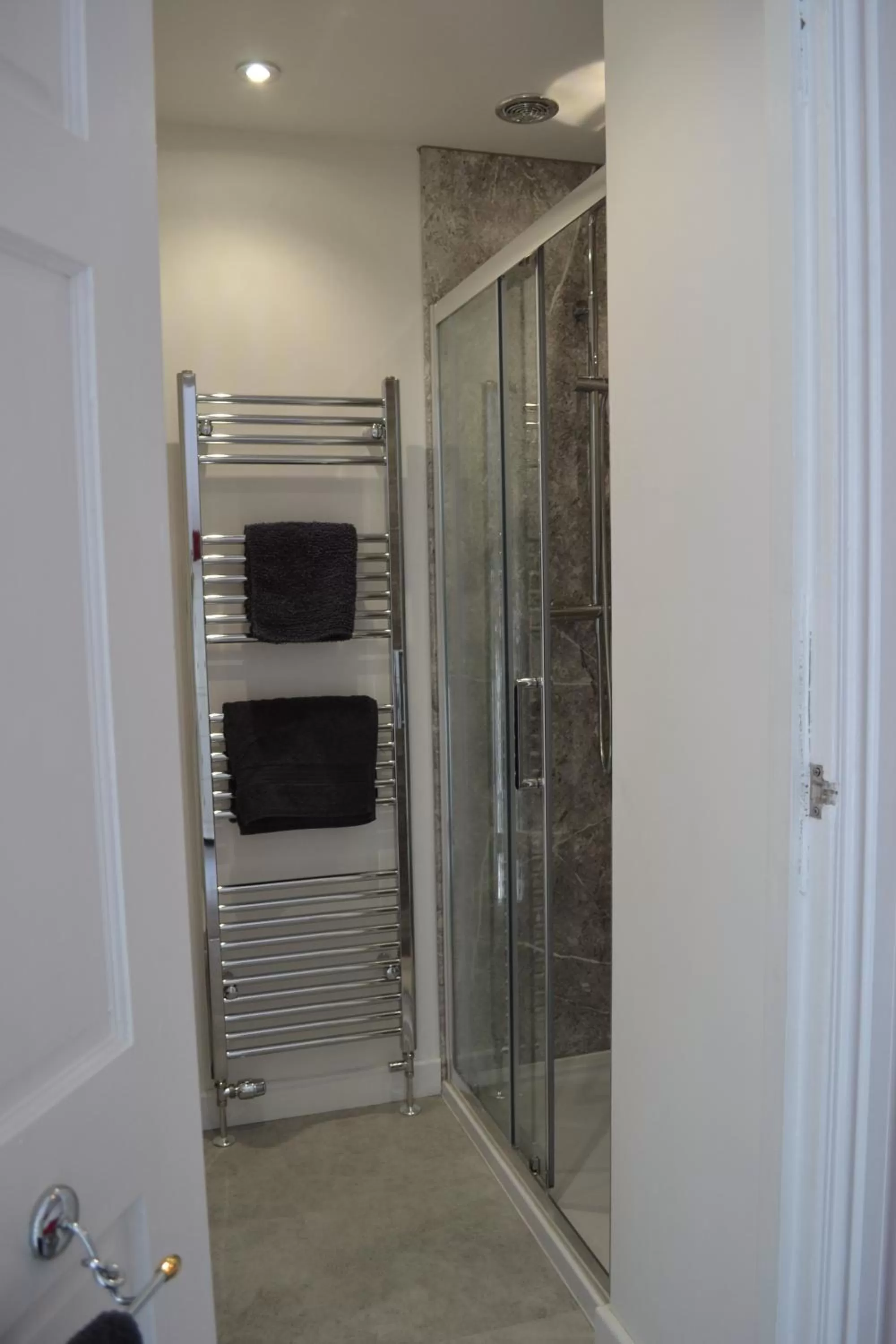 Property building in Coed-y-Fron