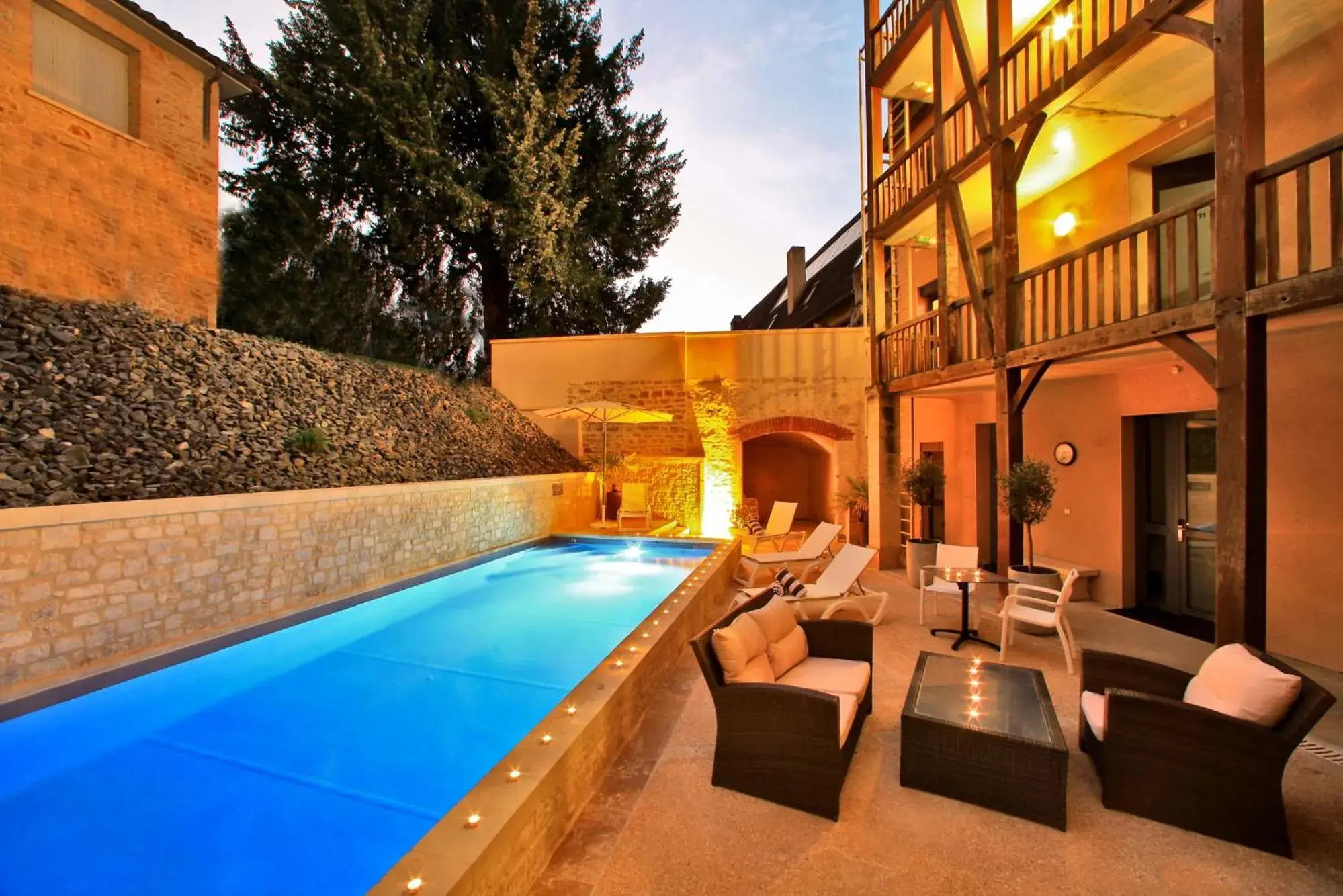 Swimming Pool in Hotel de Compostelle