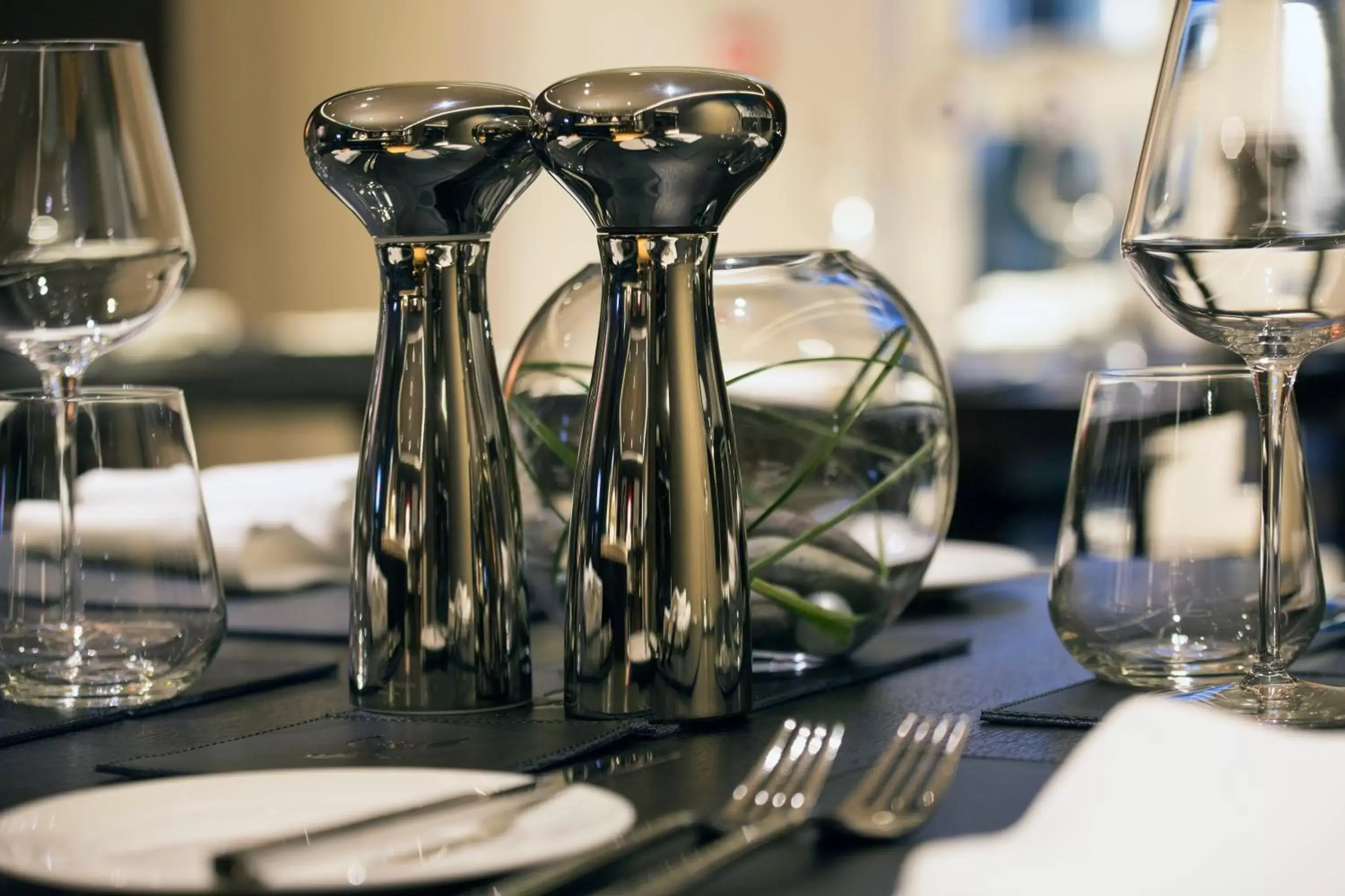 Restaurant/places to eat in Twr y Felin Hotel Restaurant/places to eat in Twr y Felin Hotel