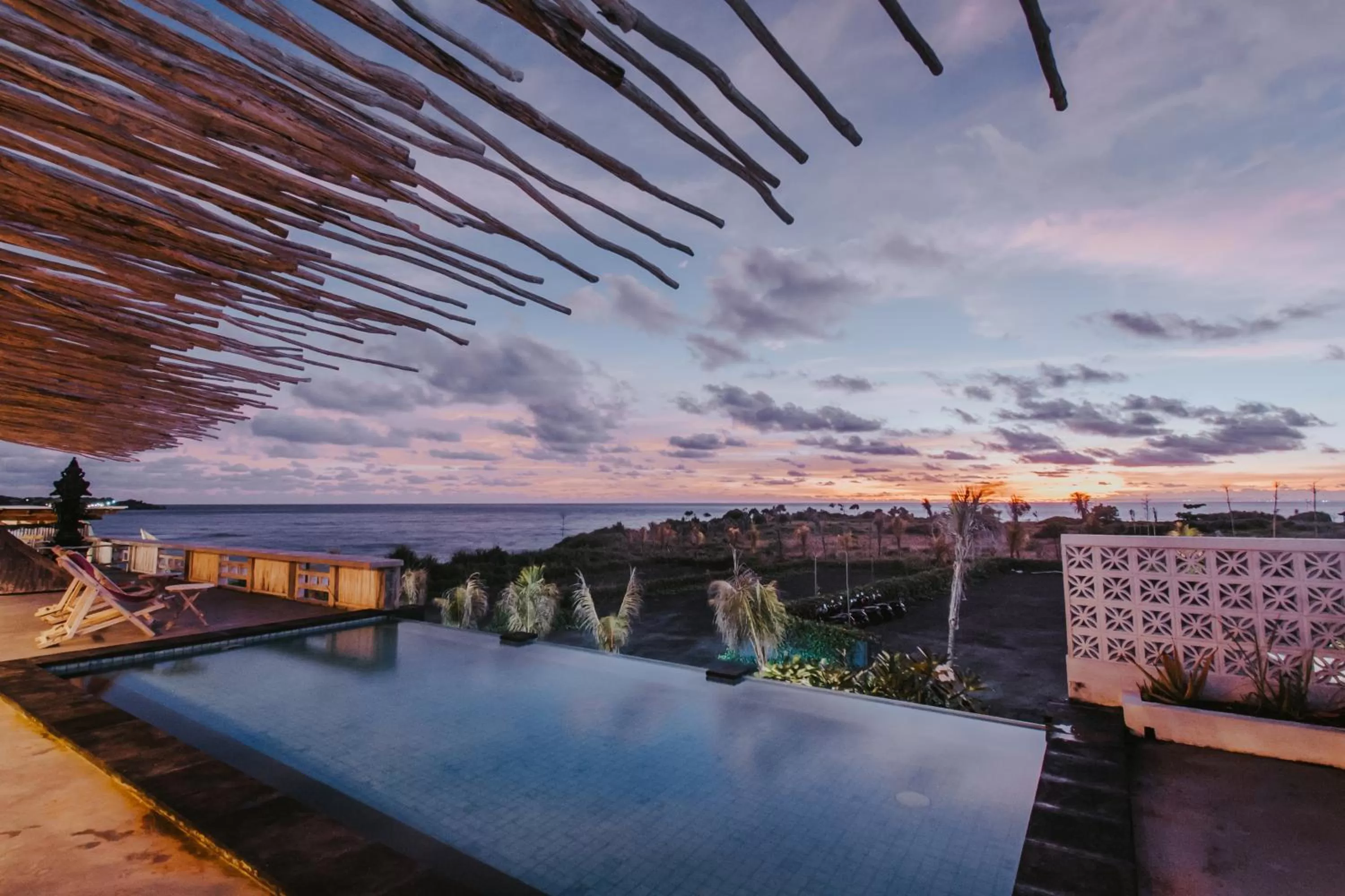 Swimming pool in Dream Beach Huts