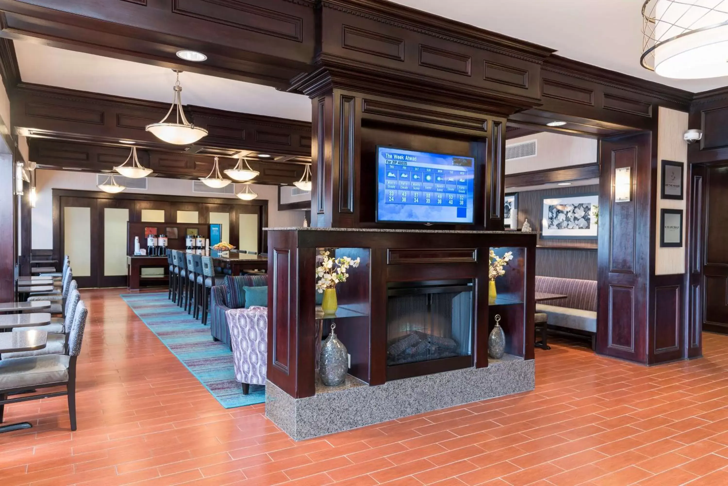 Lobby or reception in Hampton Inn Detroit Roseville