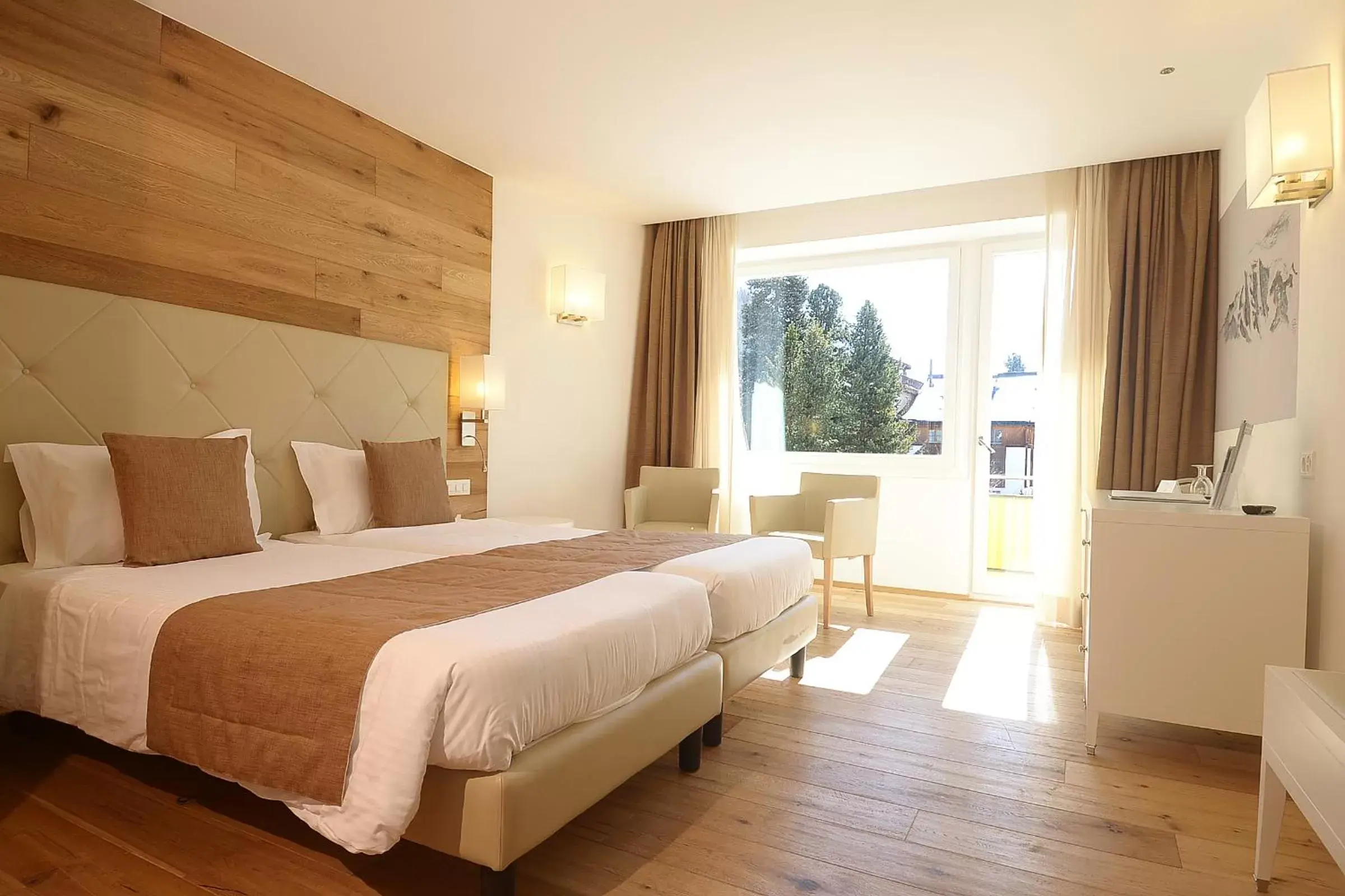 Luxus Double Room in Hotel Schweizerhof Pontresina