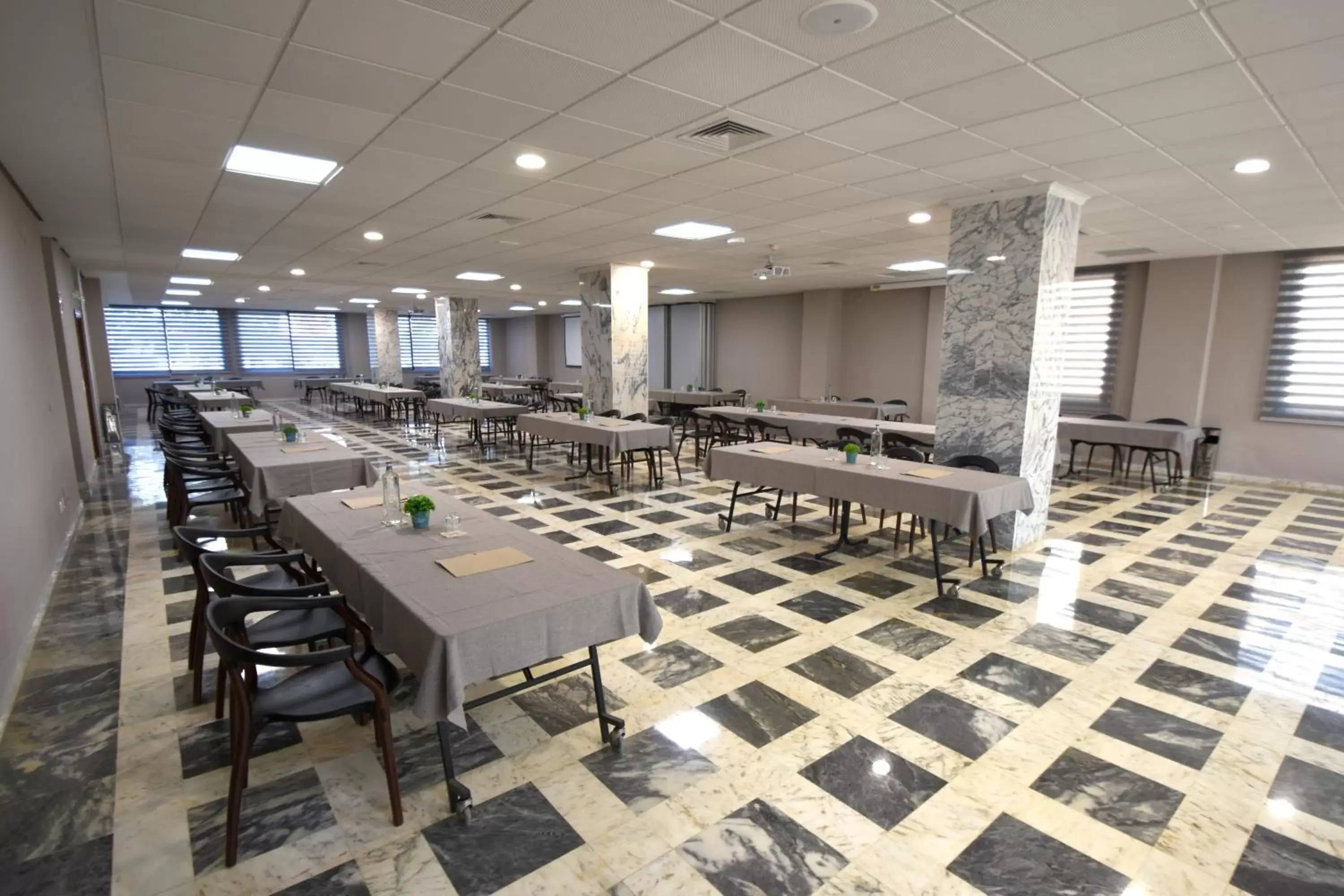Banquet/Function facilities in Hotel Turia