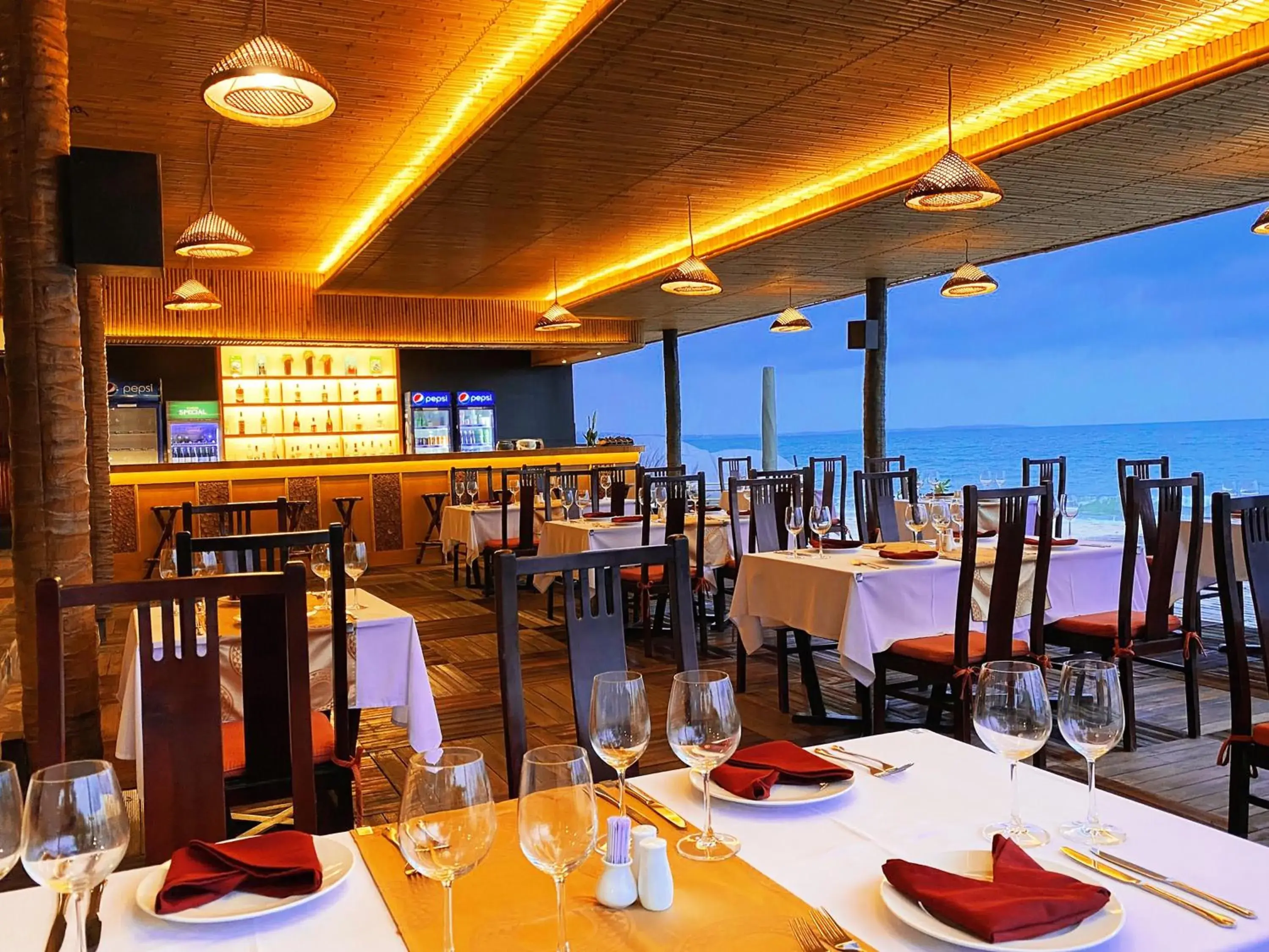 Restaurant/Places to Eat in Bamboo Village Beach Resort & Spa