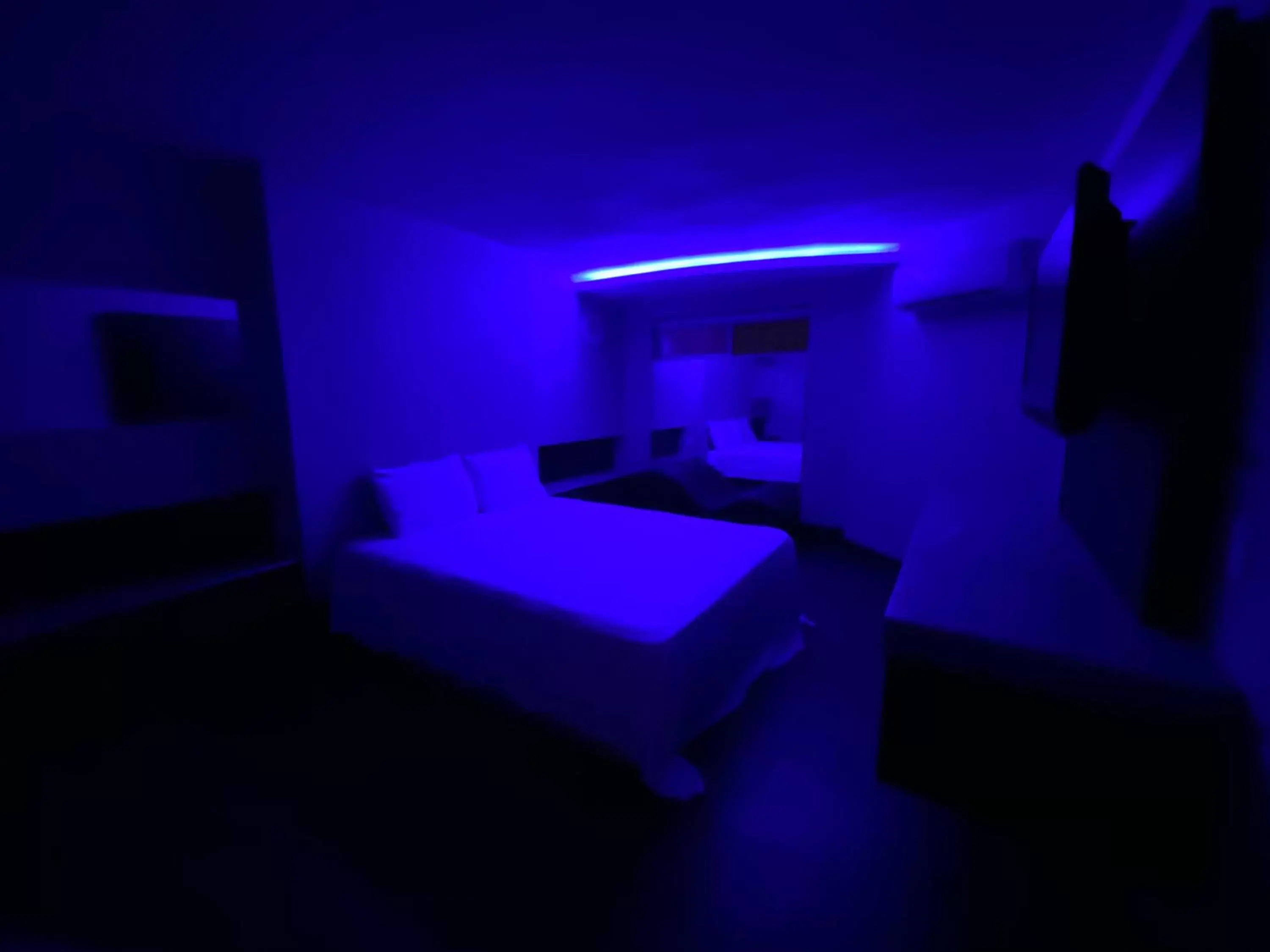Bed in Motel Encuentro