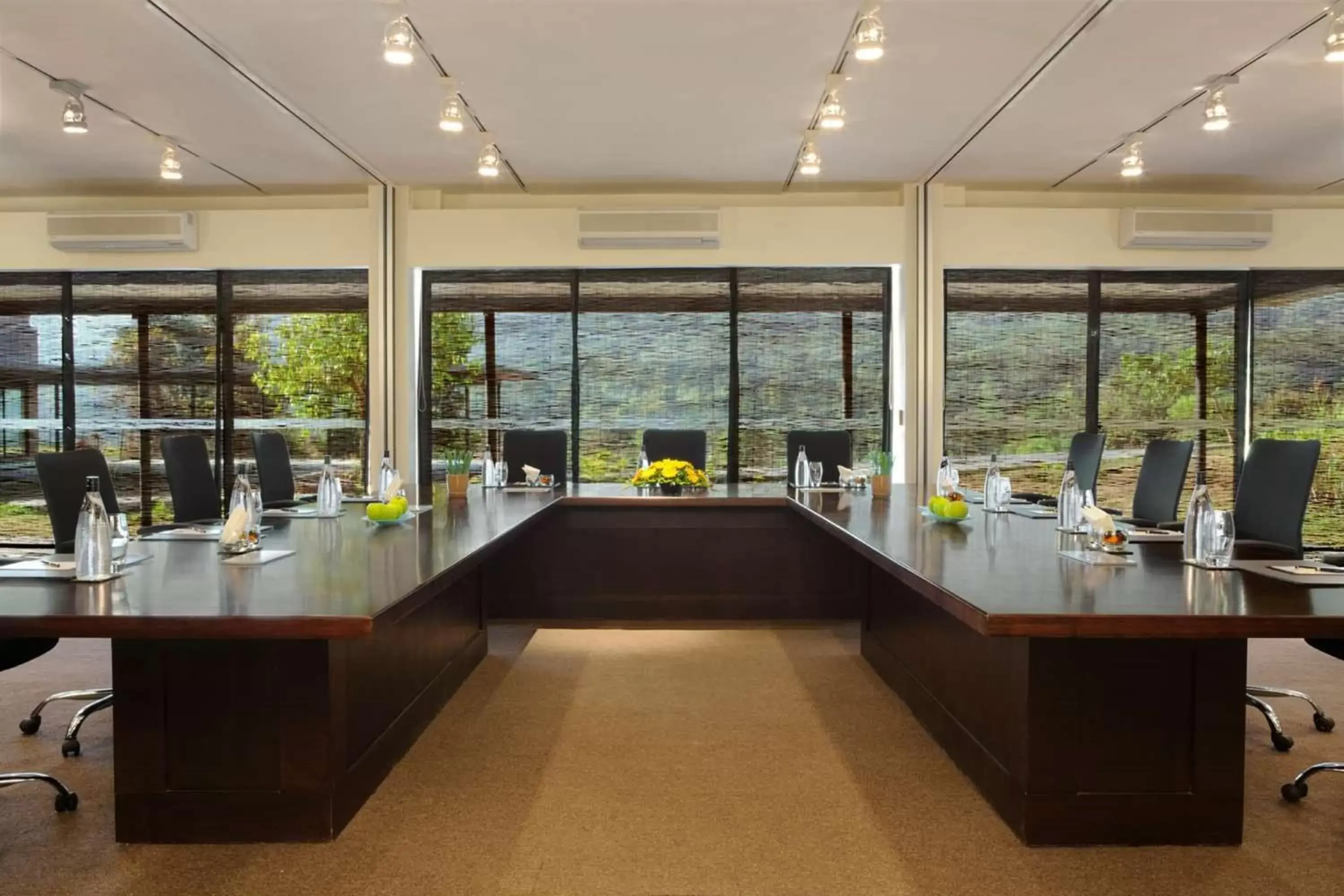 Meeting/conference room, Restaurant/Places to Eat in Hilton Shillim Estate Retreat and Spa