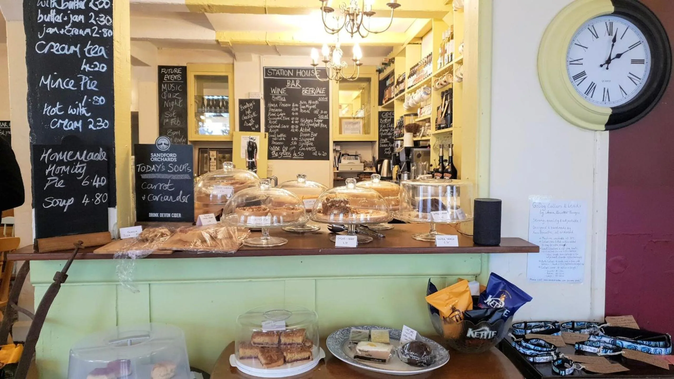 Food and drinks in Station House, Dartmoor and Coast located, Village centre Hotel