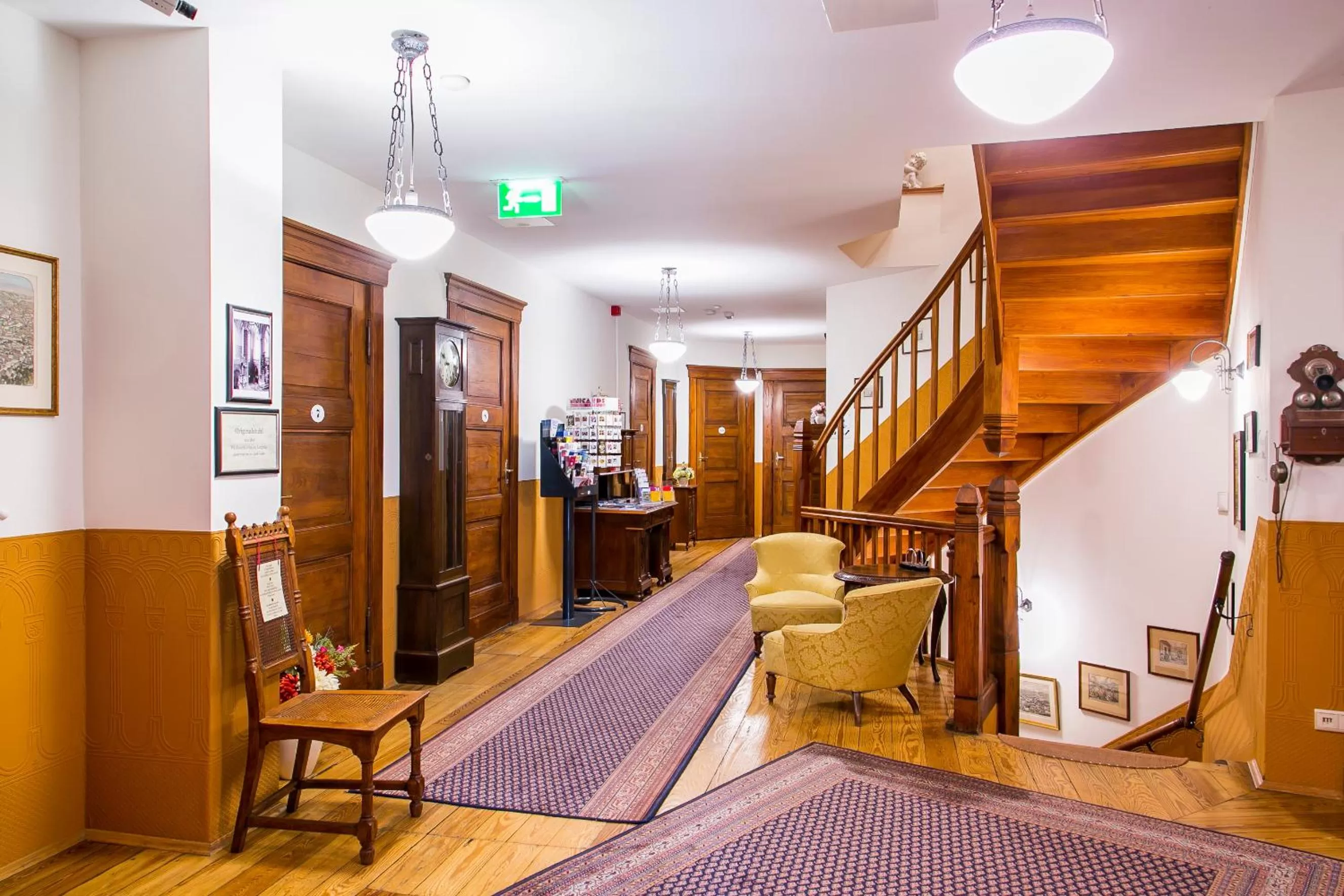 Lobby or reception in Jahrhunderthotel Leipzig