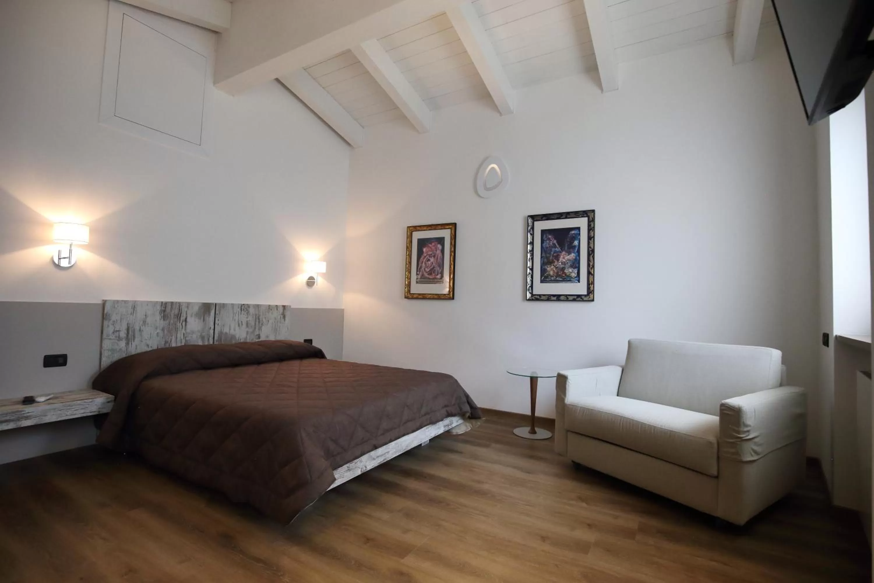 Bed in Albergo Antica Locanda