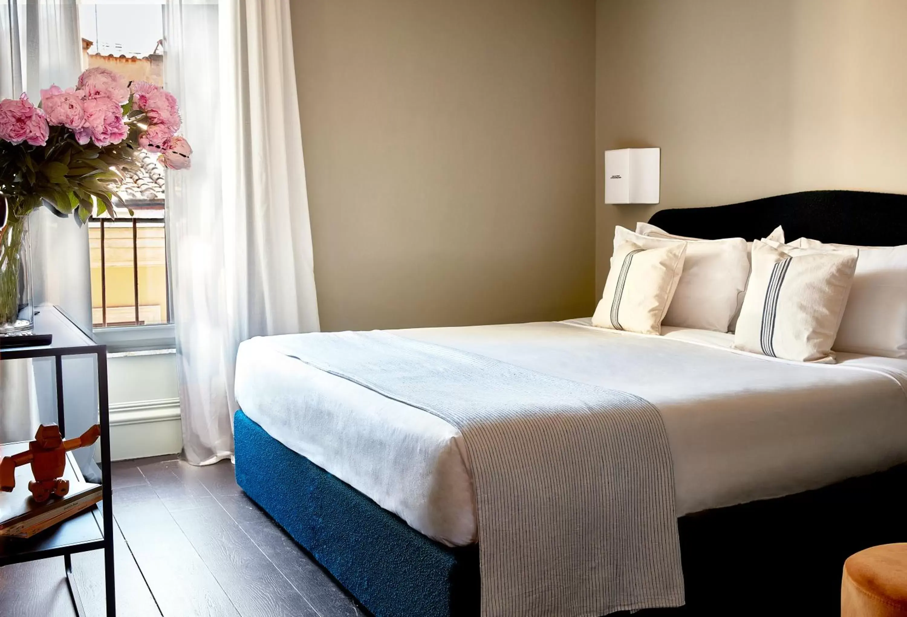 Bedroom, Bed in HOTEL VITE - By Naman Hotellerie