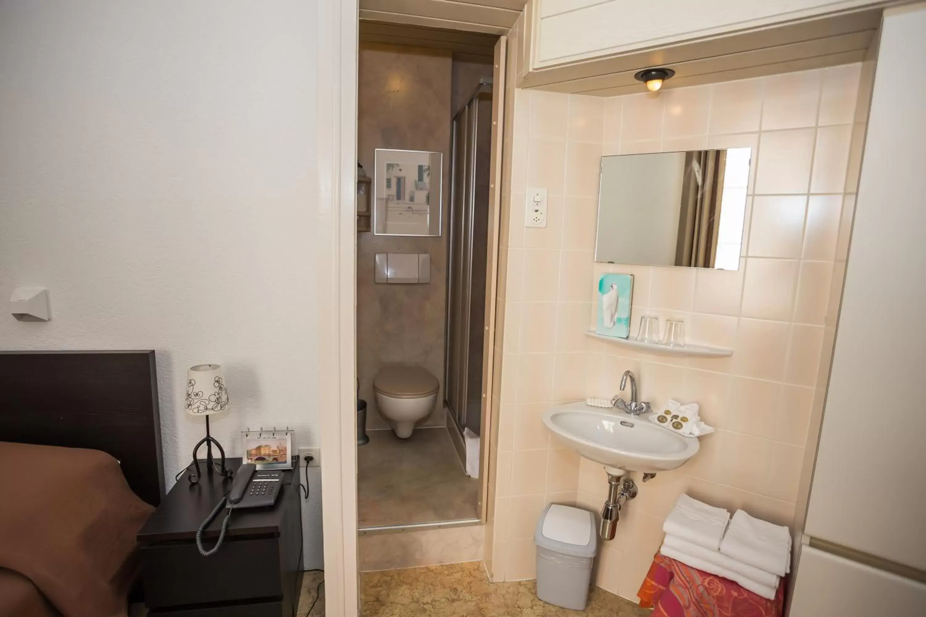 Bathroom in Hotel des Tourelles