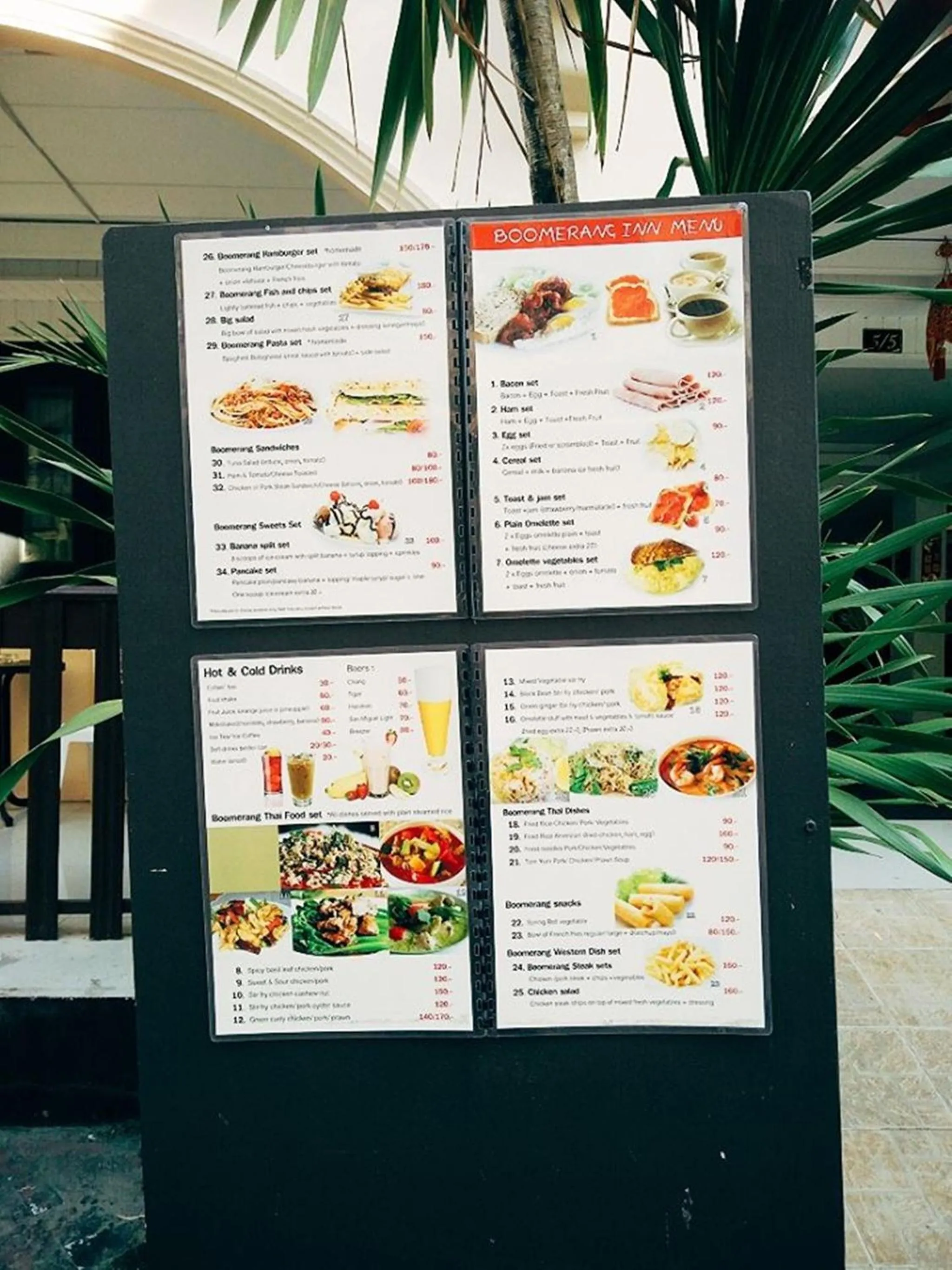 Food in Boomerang Inn