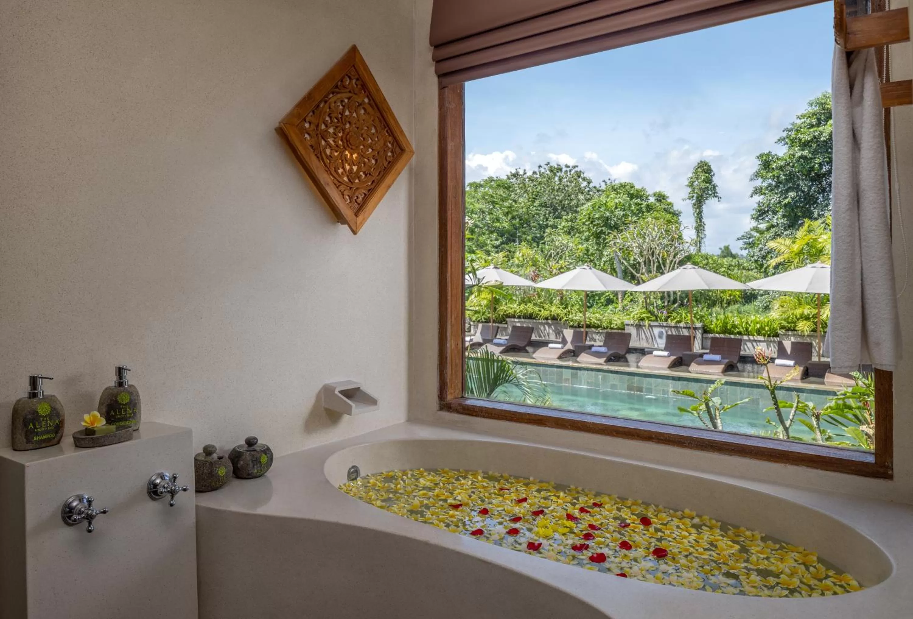 Bathroom in The Alena Resort a Pramana Experience