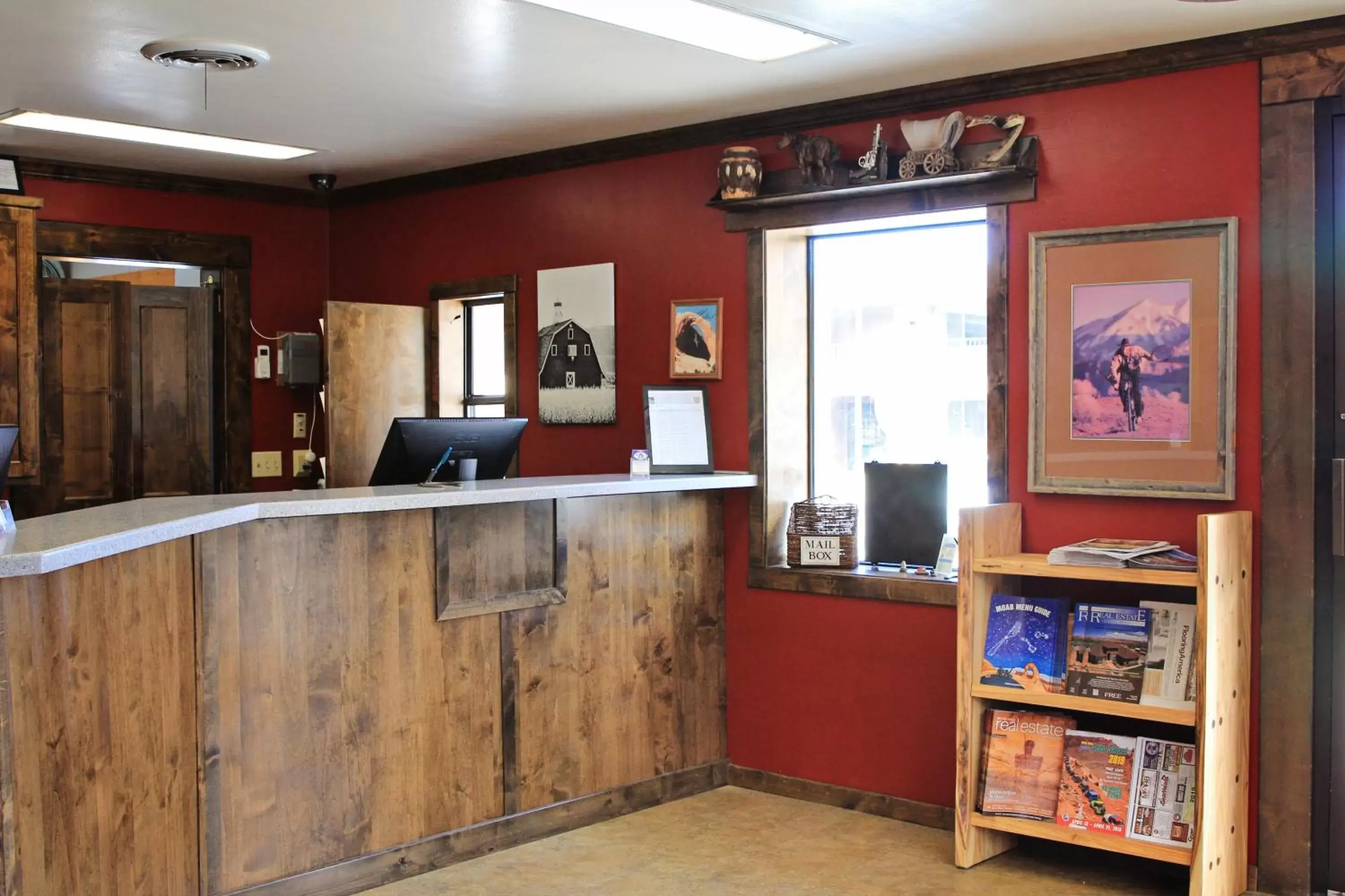 Lobby or reception, Lobby/Reception in Bowen Motel