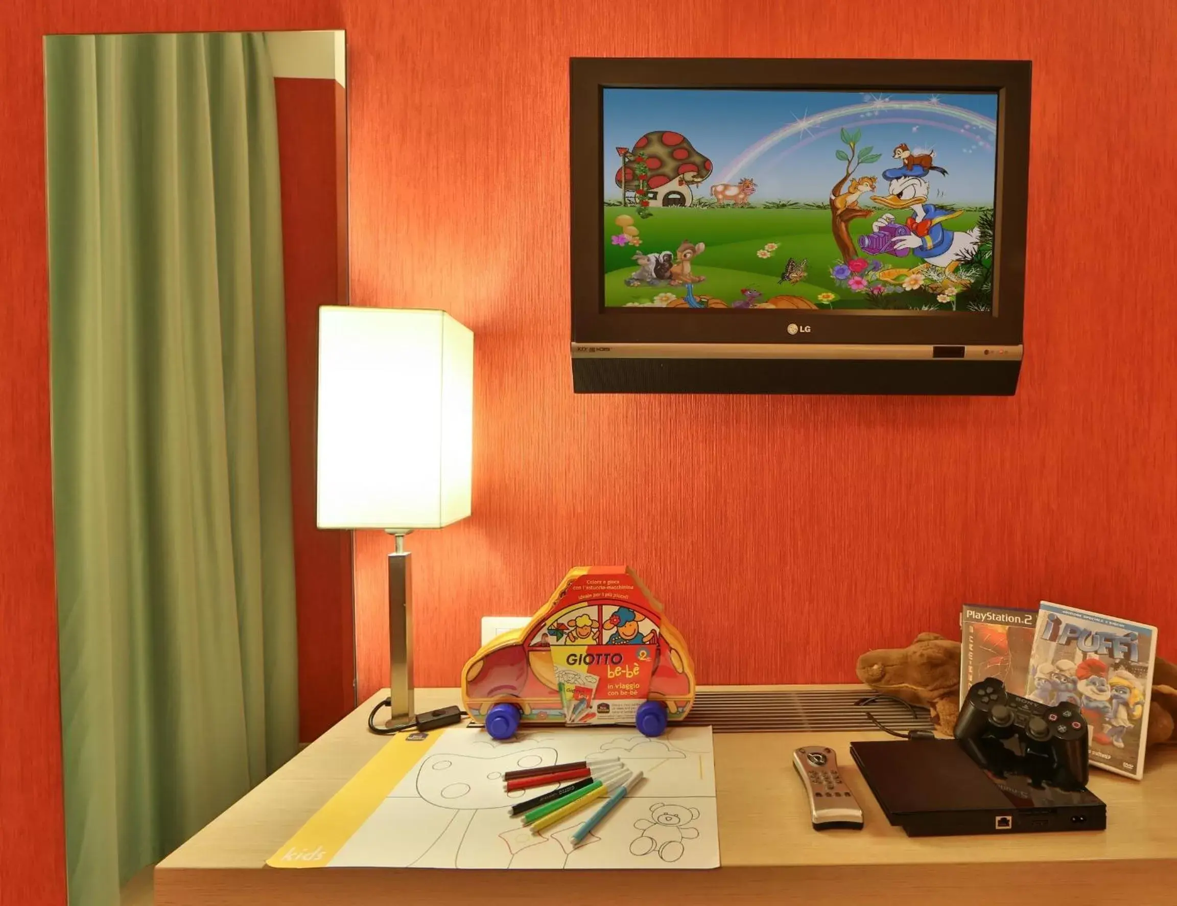 TV and multimedia, TV/Entertainment Center in Best Western Porto Antico