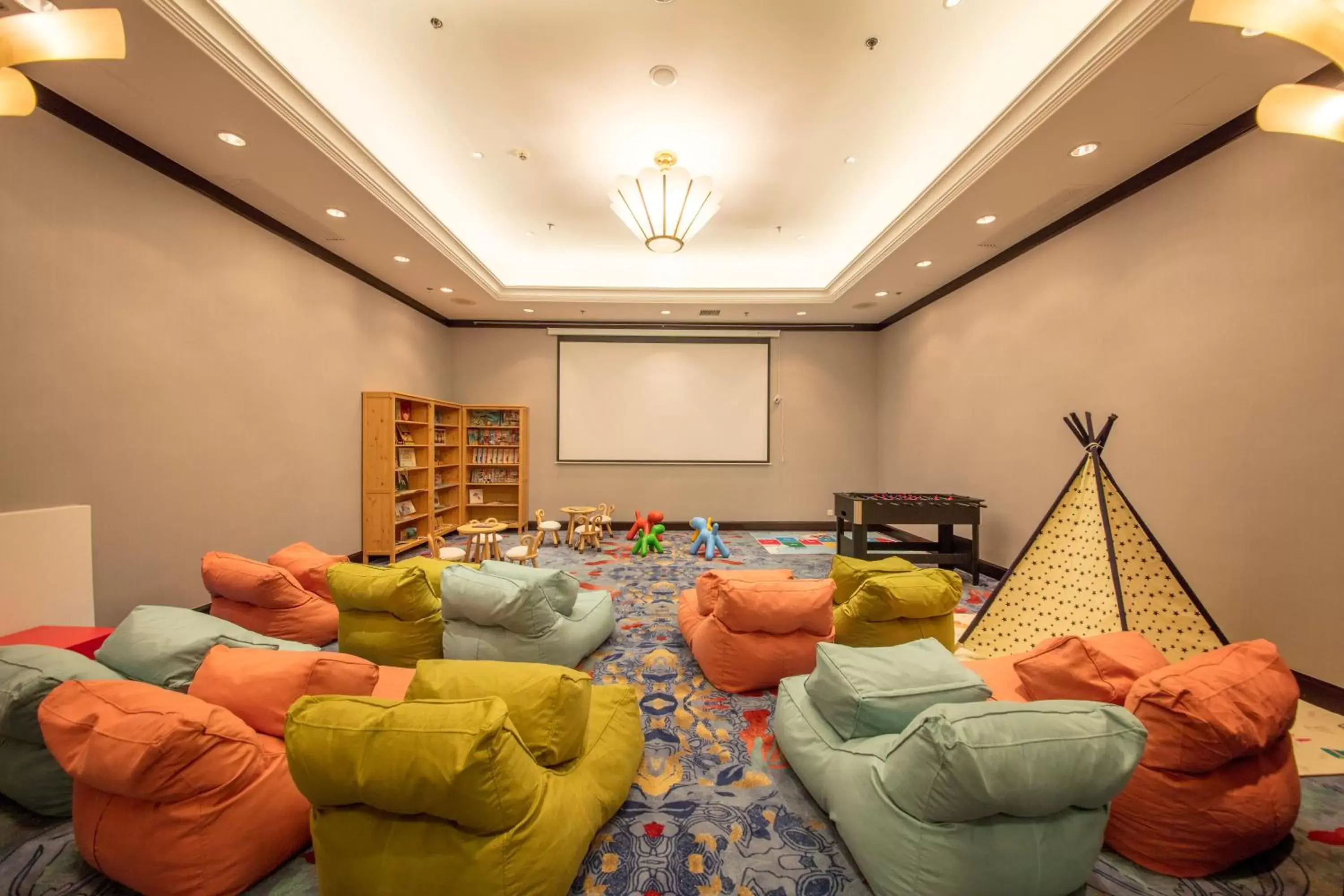 Kids's club in Shangri-La Harbin