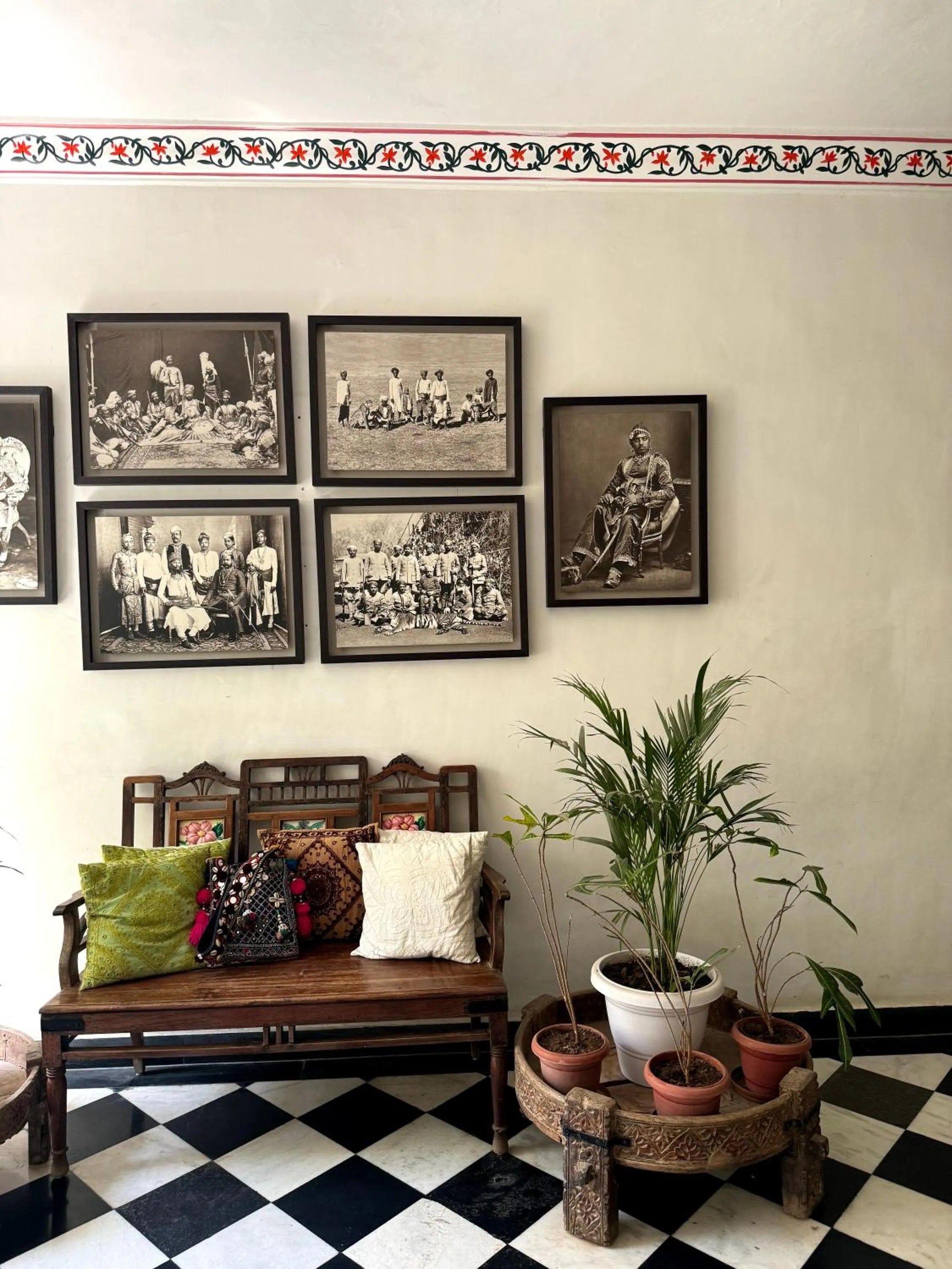 Seating area in Hotel Udai Kothi