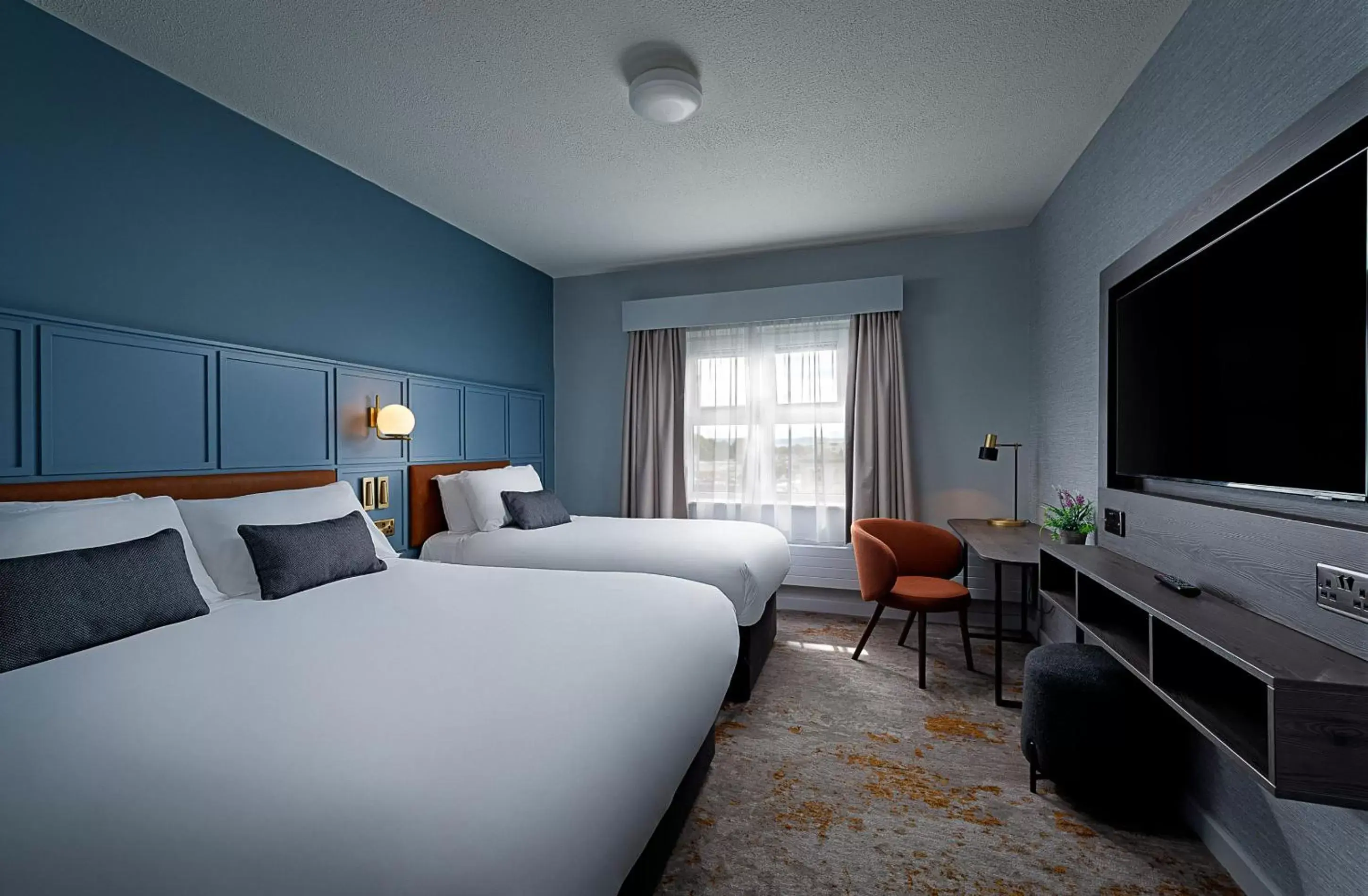 Superior Twin Room in Leonardo Hotel Galway Superior Twin Room in Leonardo Hotel Galway