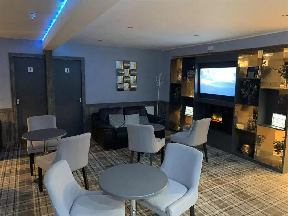 Lounge/Bar in The Davron Hotel