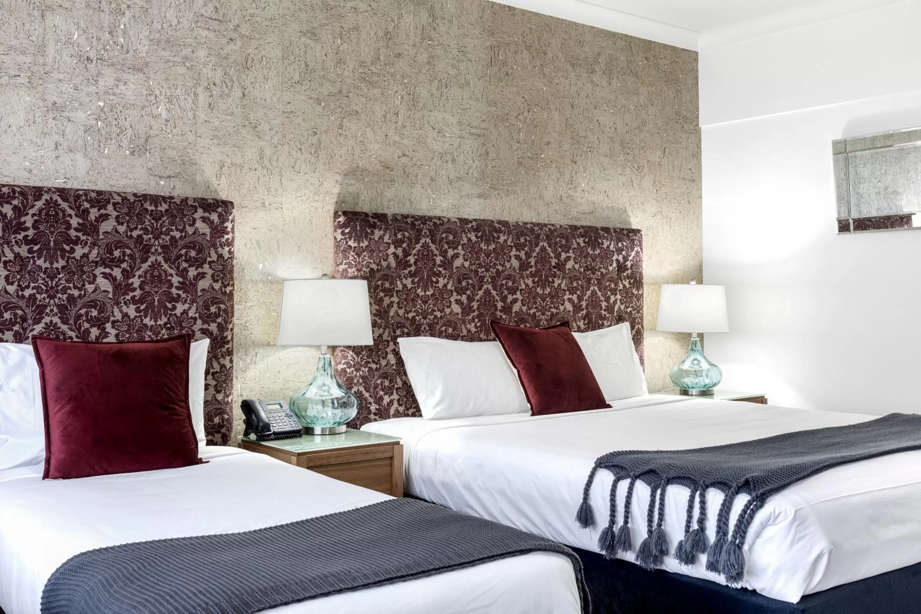 Bed in Mandala Signature Berry