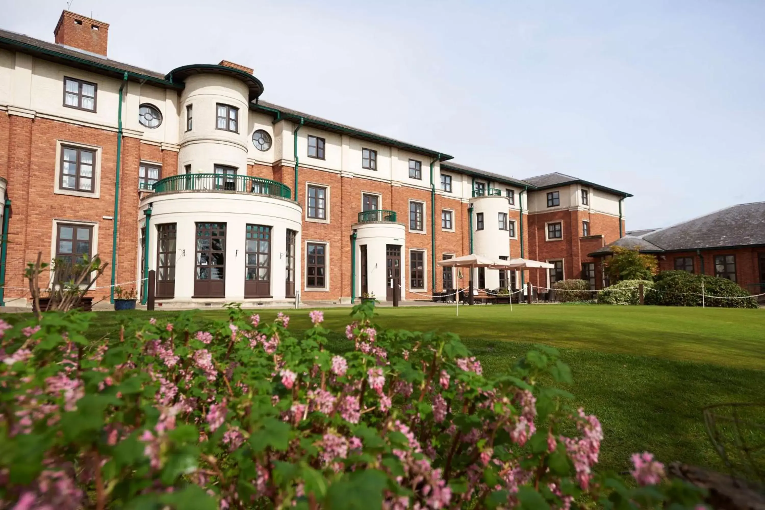 Property Building in Hilton Puckrup Hall, Tewkesbury