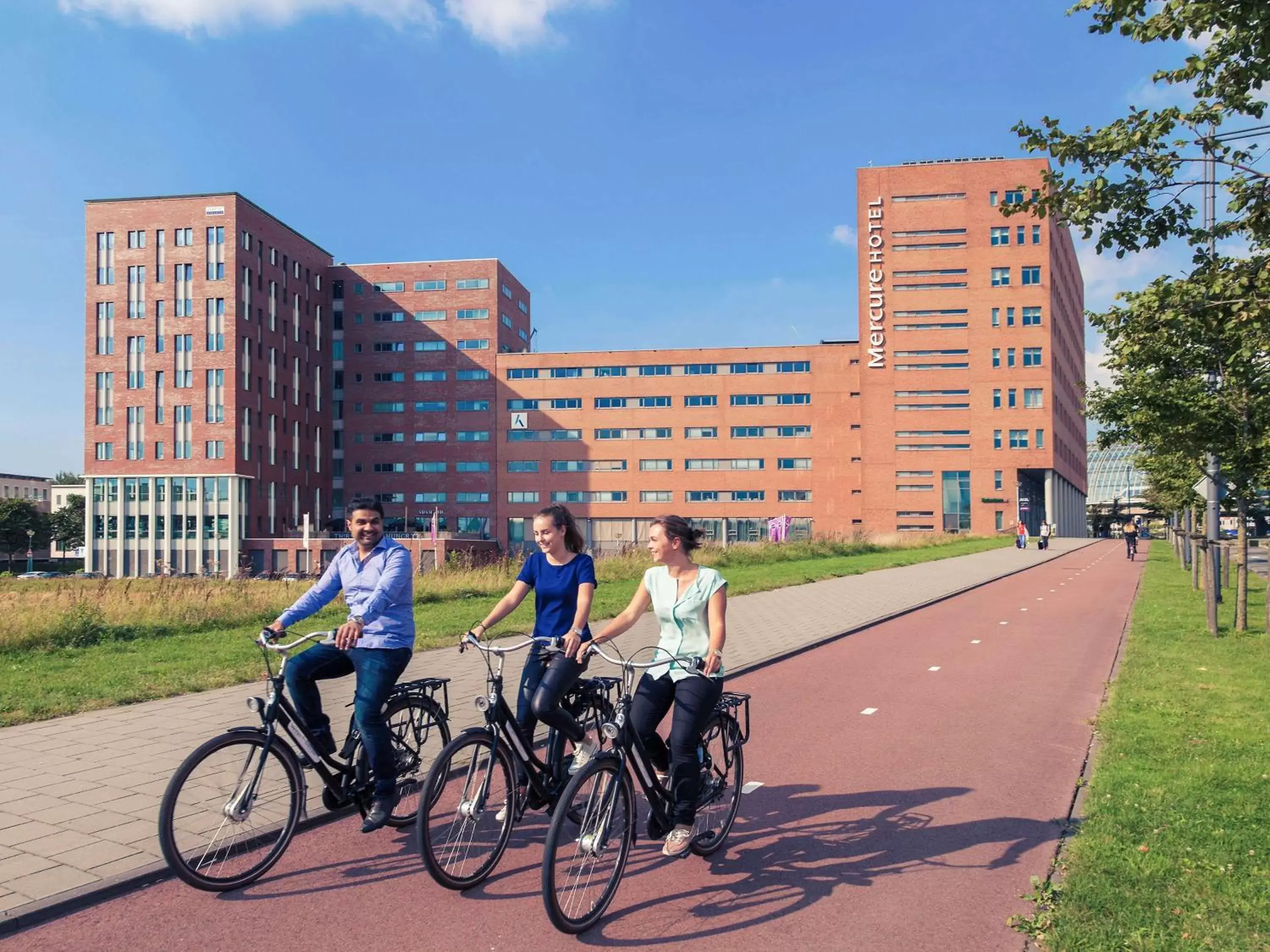 On site, Biking in Mercure Amsterdam Sloterdijk Station