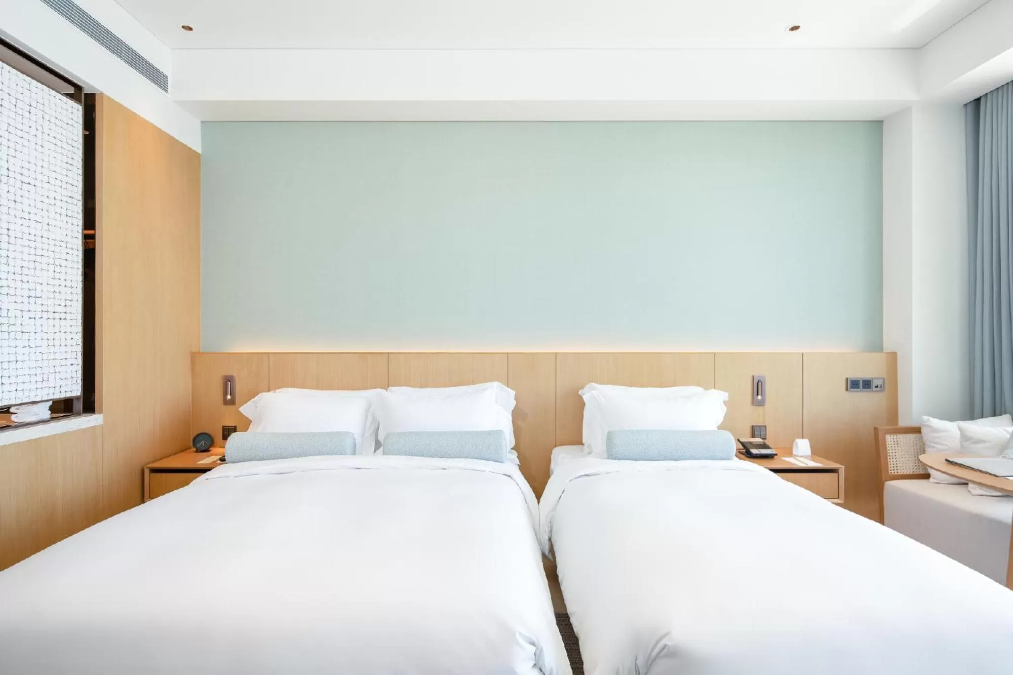 Guests, Bed in Shilla Monogram Danang