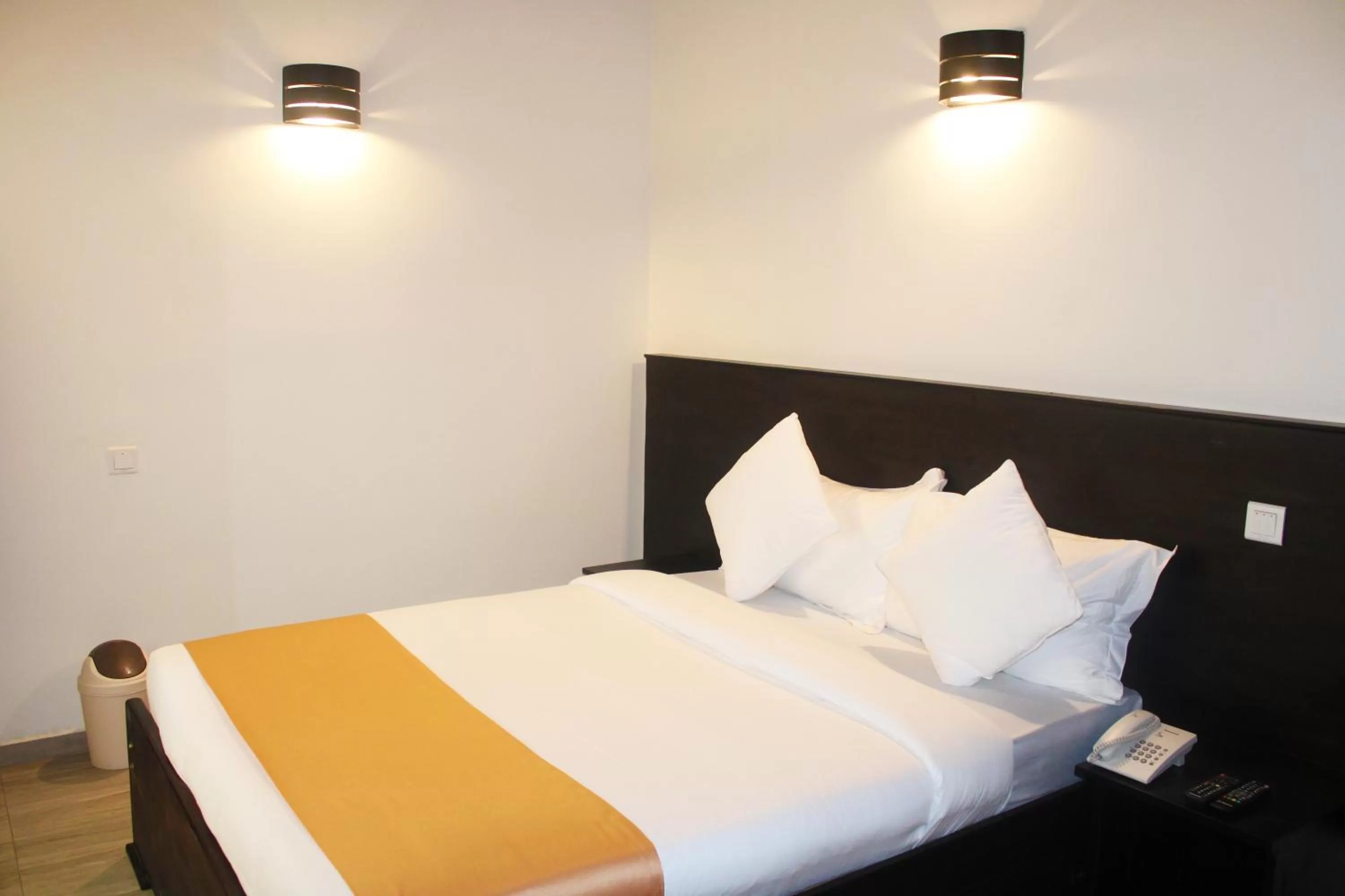 Bed in Sky Gate kandy