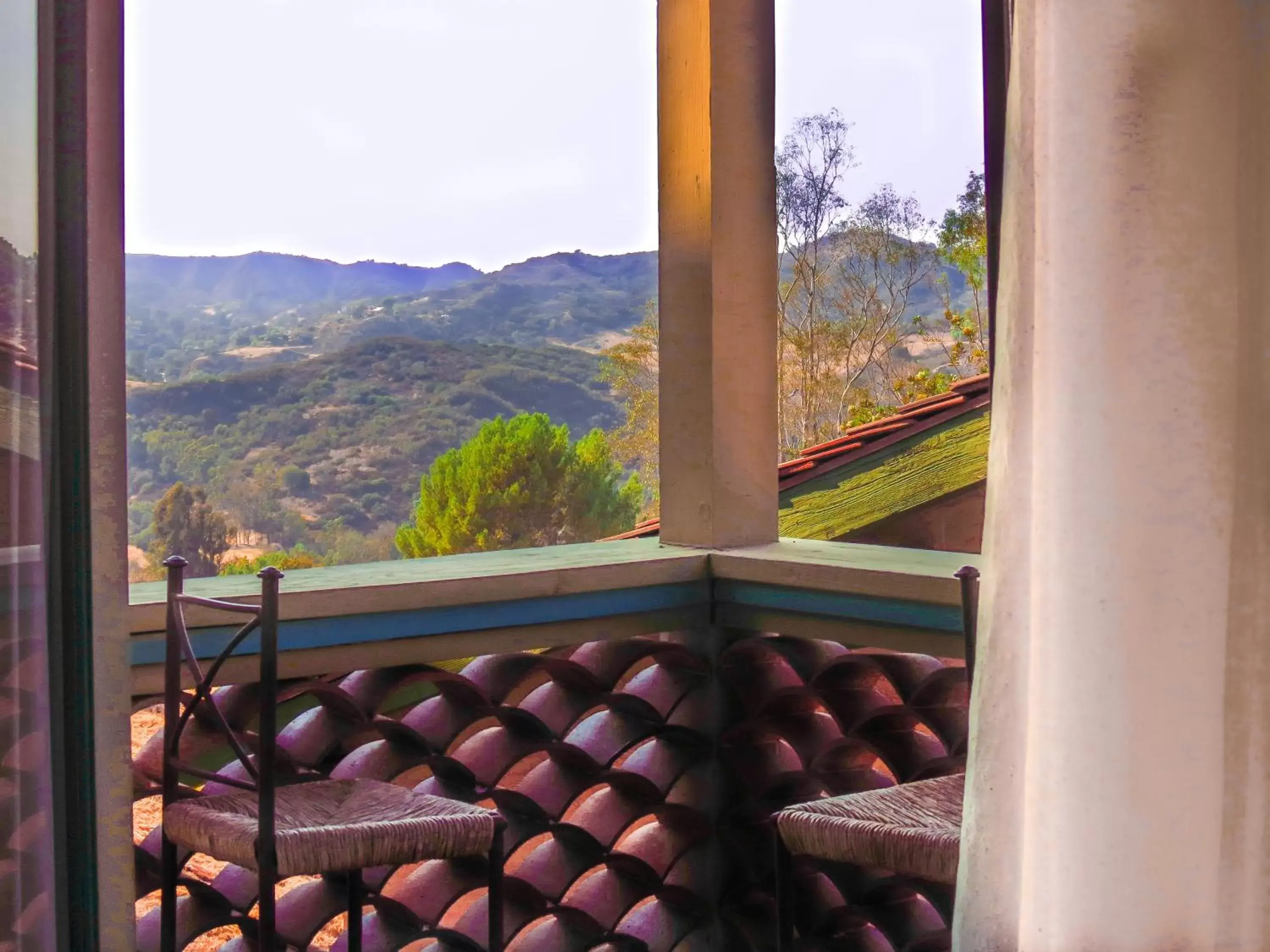 Balcony/Terrace, Mountain View in Topanga Canyon Inn Bed and Breakfast