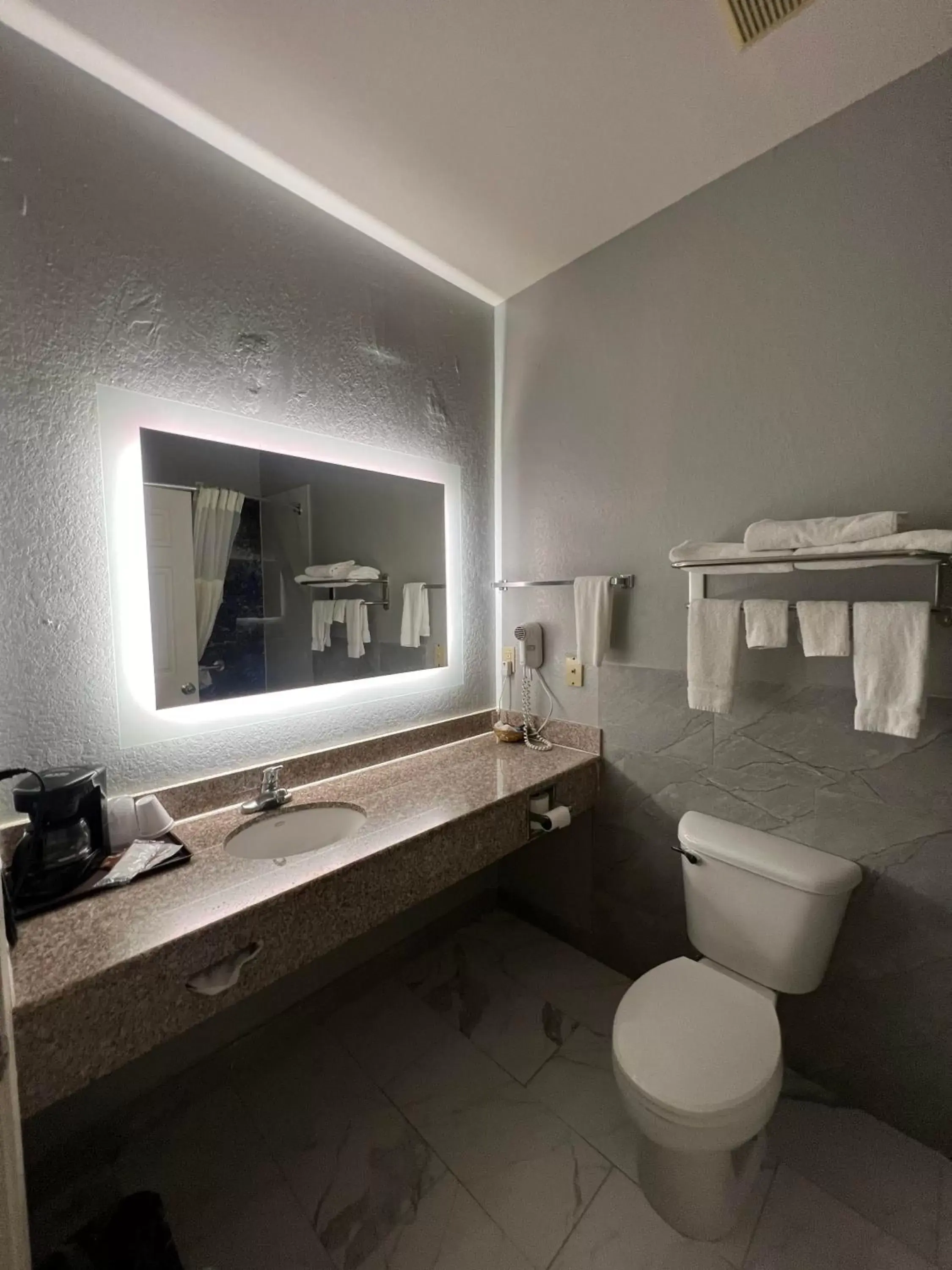 Bathroom in Crystal Suites
