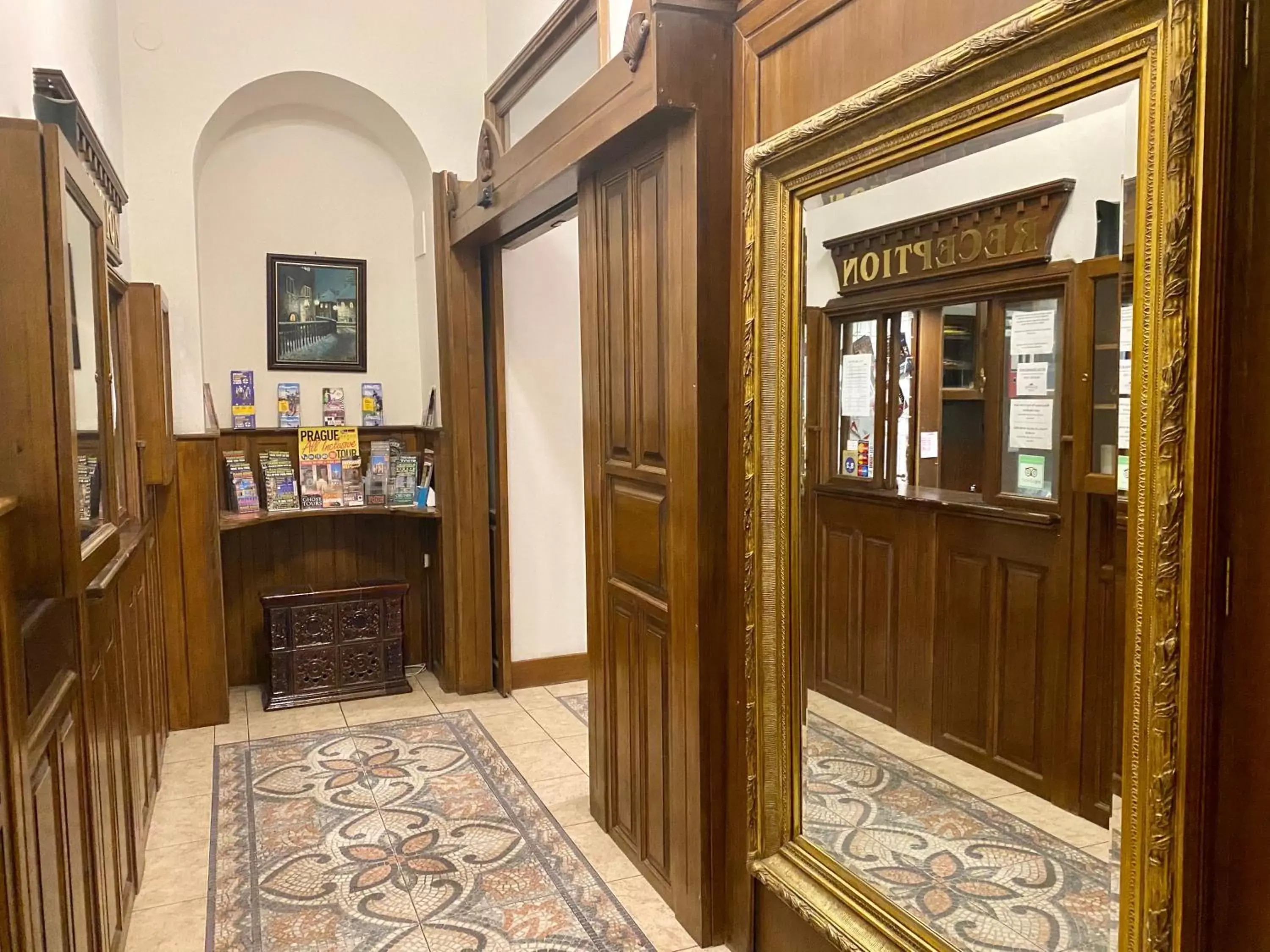 Lobby or reception, Lobby/Reception in Hotel Klarinn Prague Castle