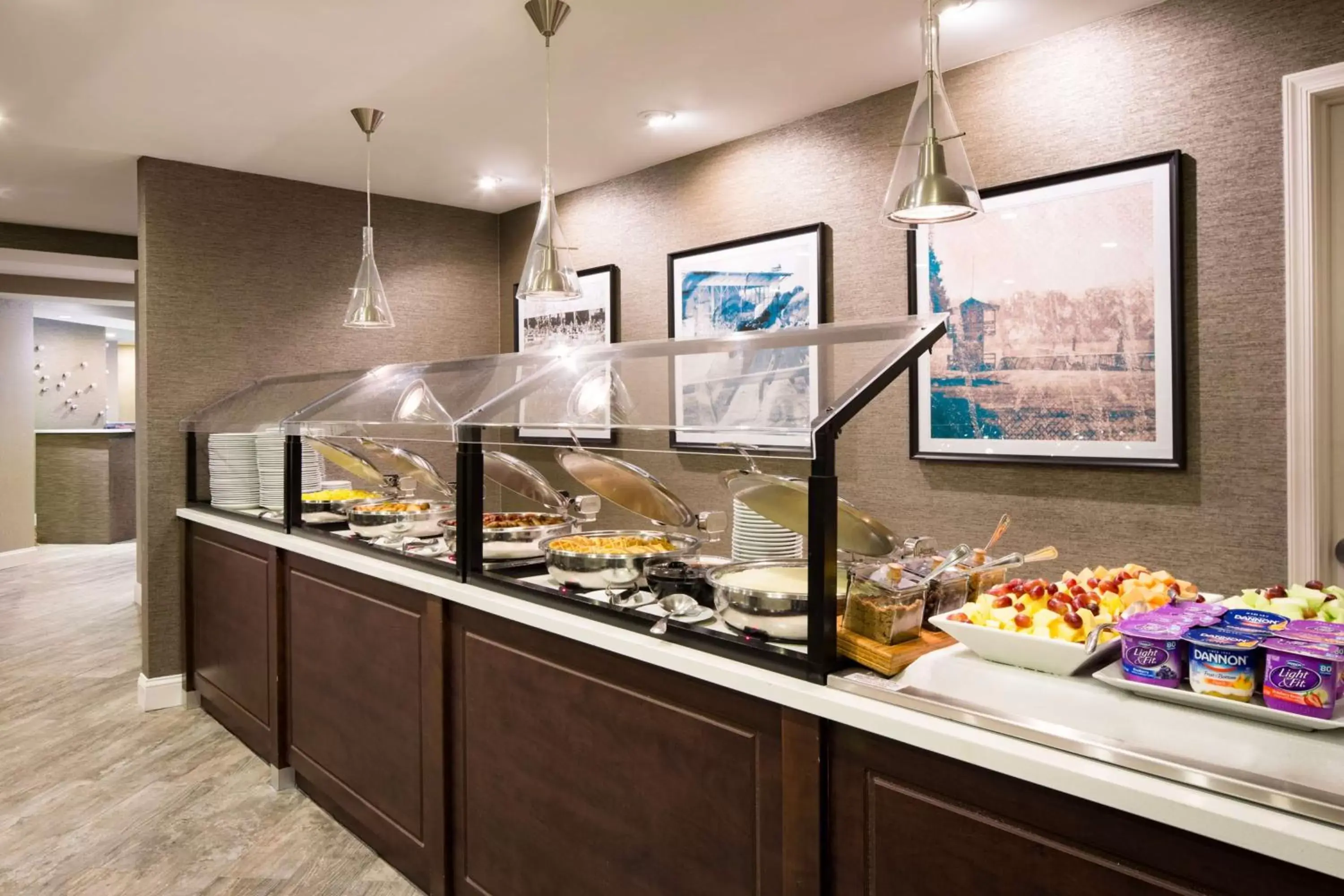 Breakfast in Doubletree by Hilton Laurel, MD Breakfast in Doubletree by Hilton Laurel, MD